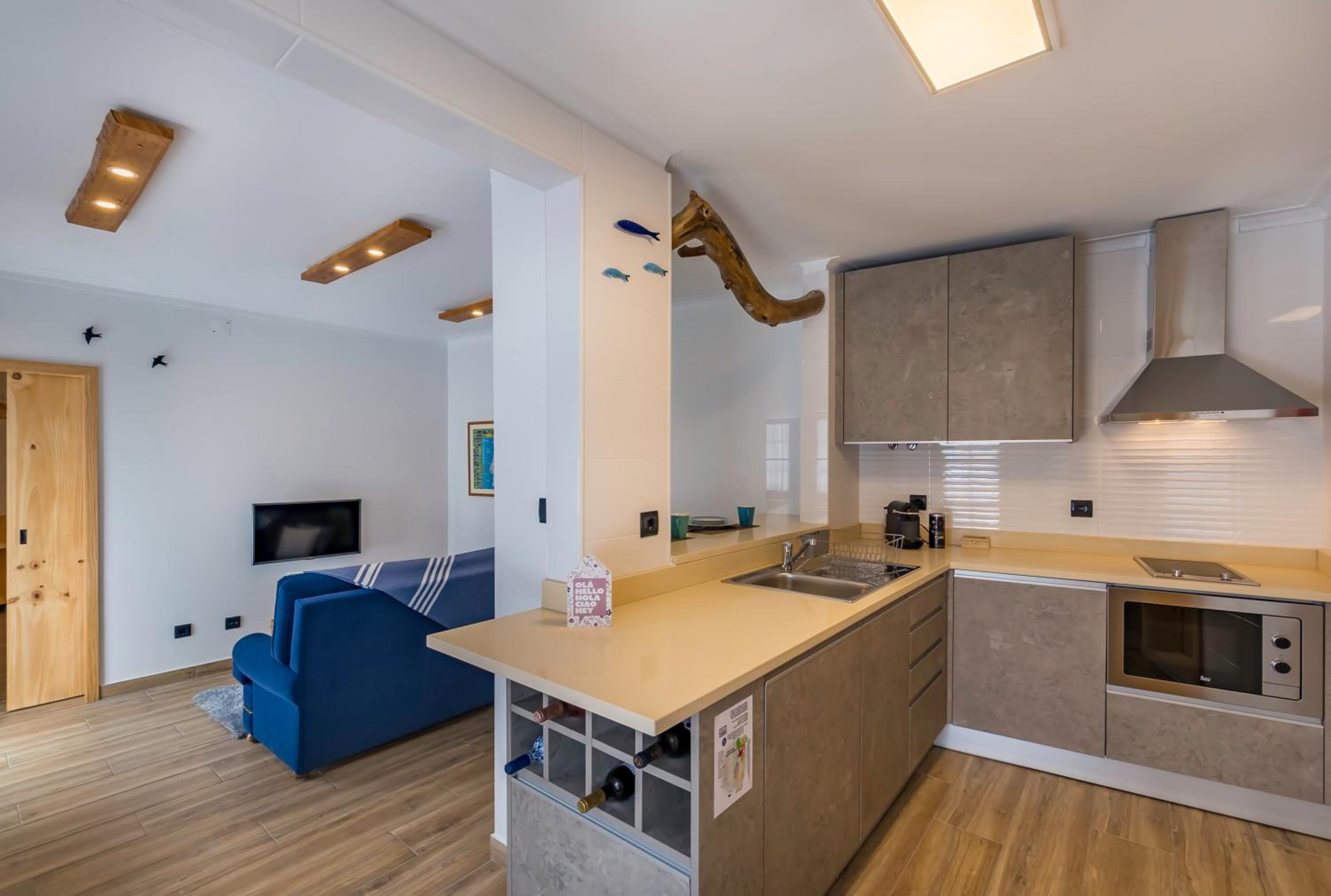 One-Bedroom House photo 2