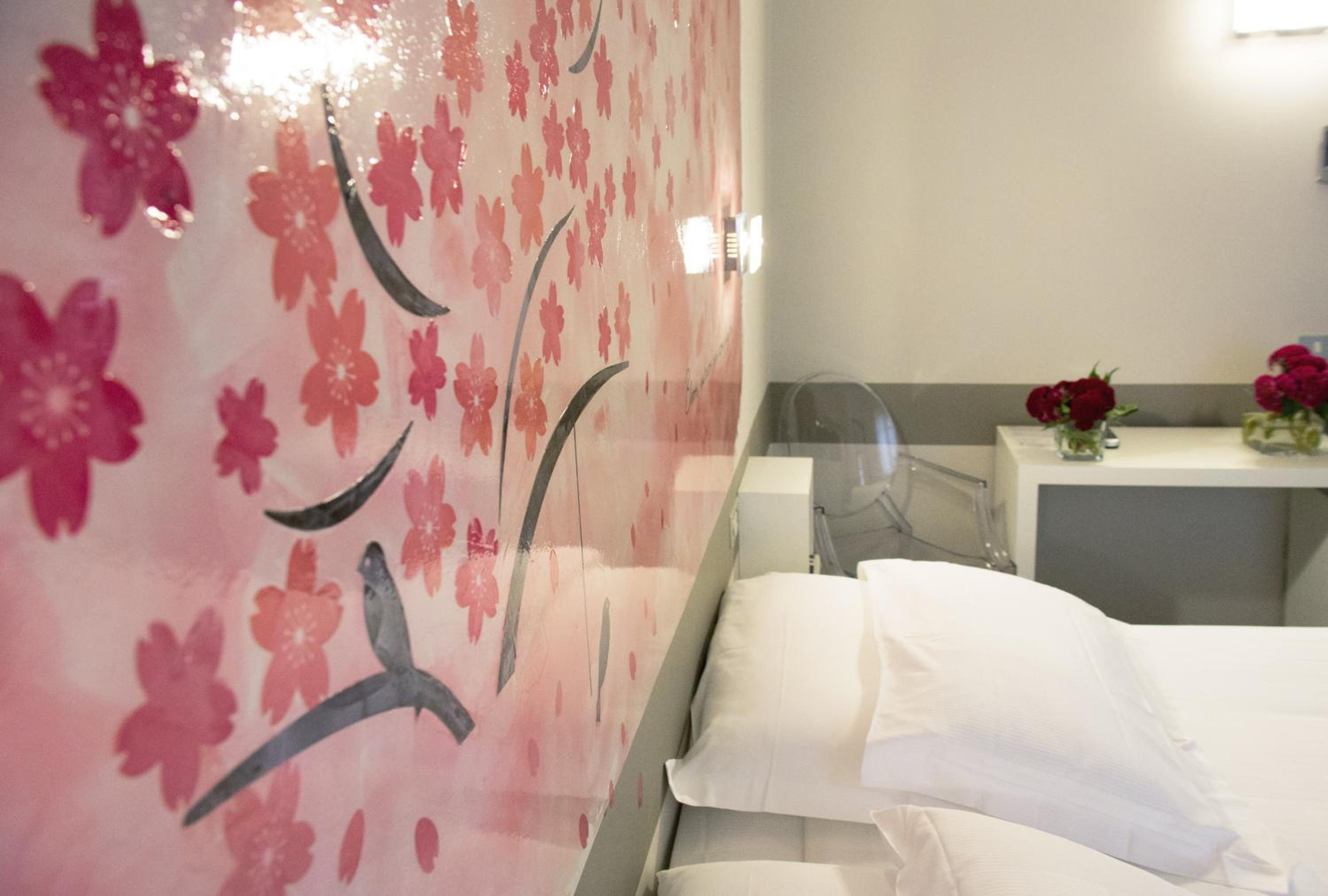 Double Room with Private Bathroom photo 2