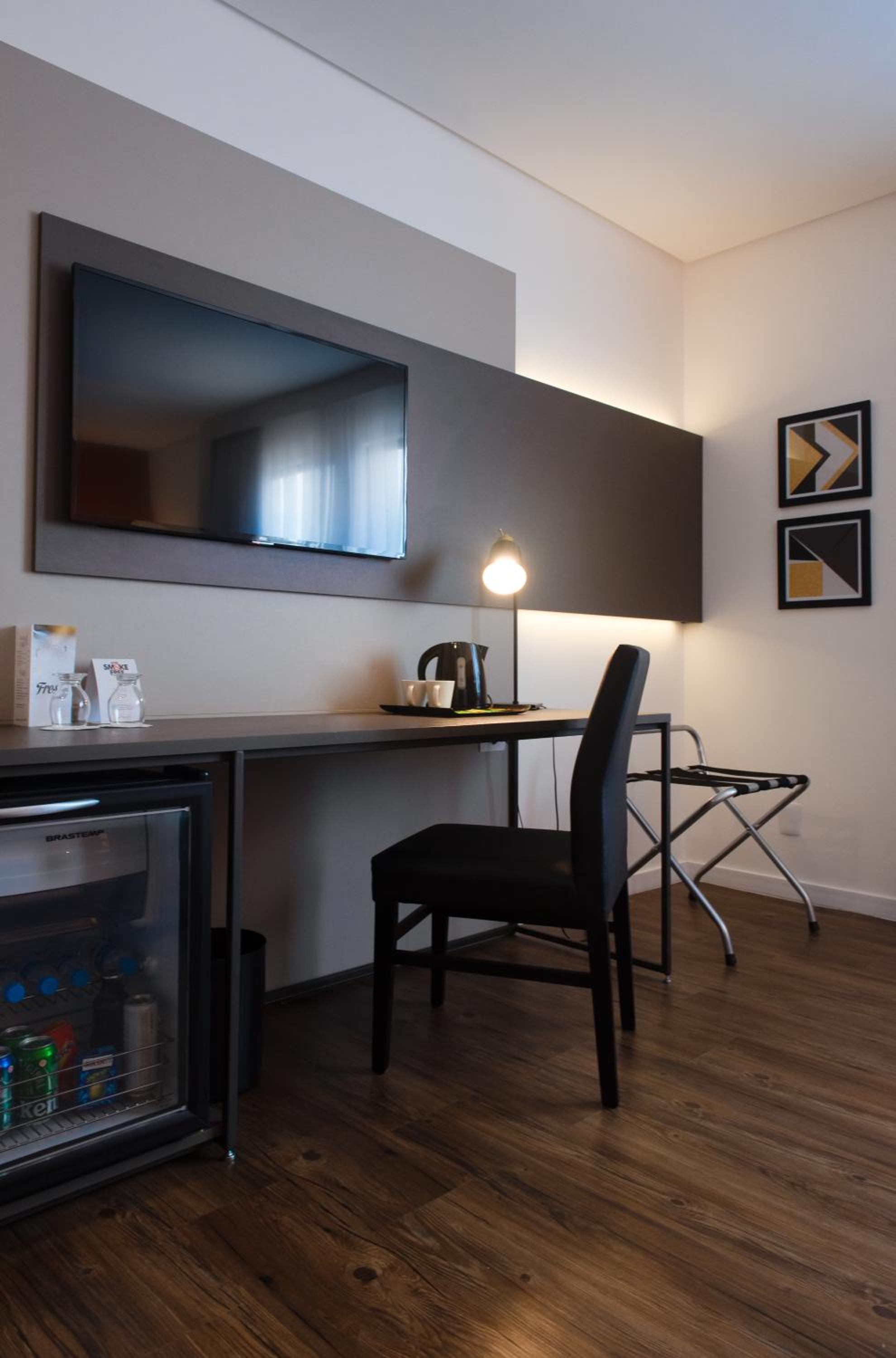 Standard Double Room - 1 Double Bed - Photo 2