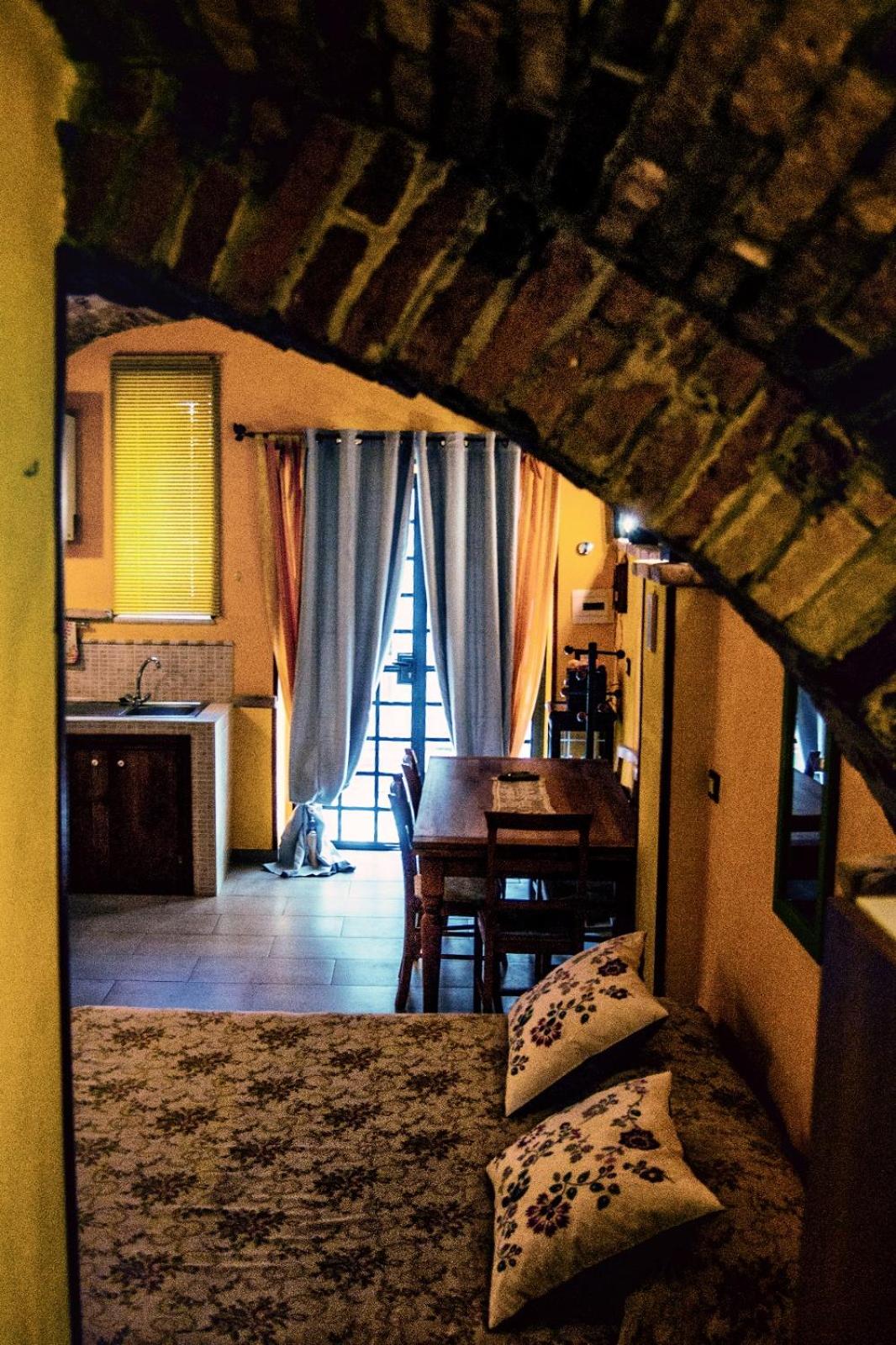 Double Room with Private Bathroom photo 1