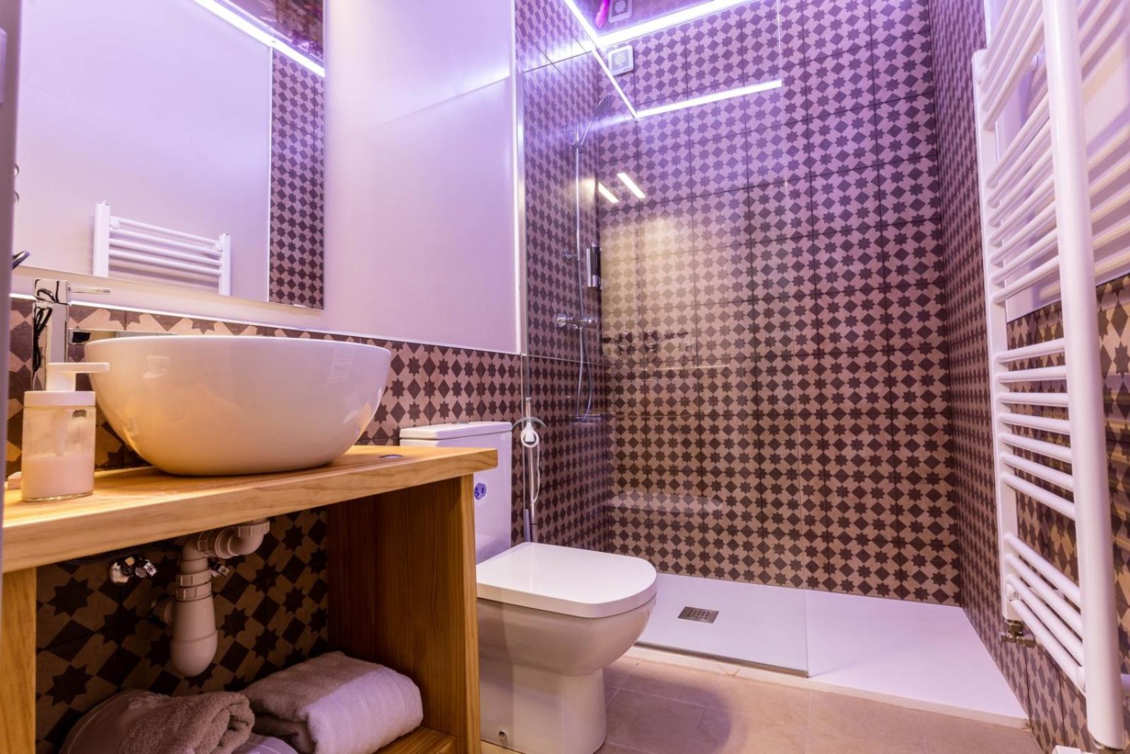 Superior Apartment - Photo 13