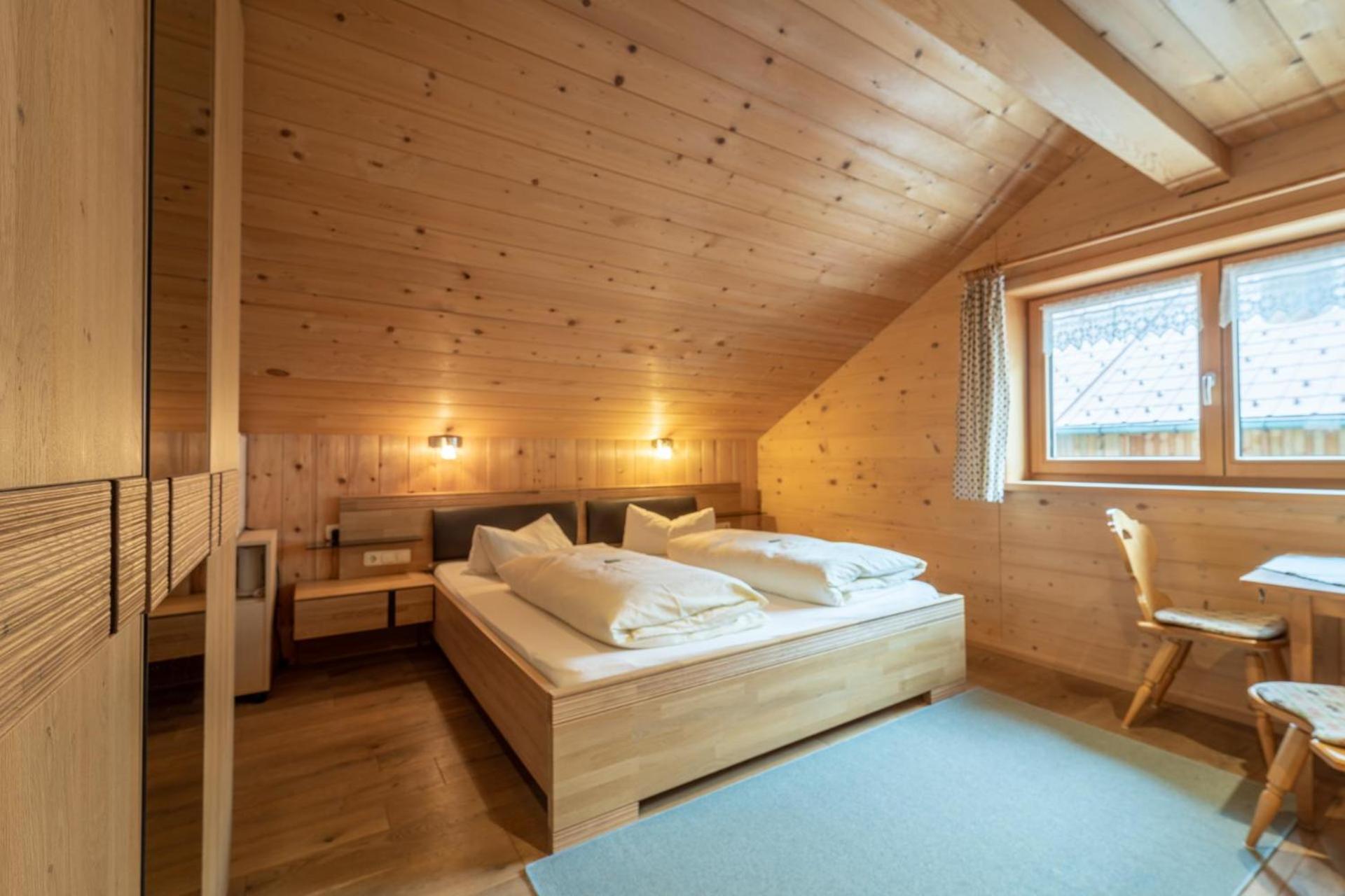 Double Room with Private Bathroom photo 2