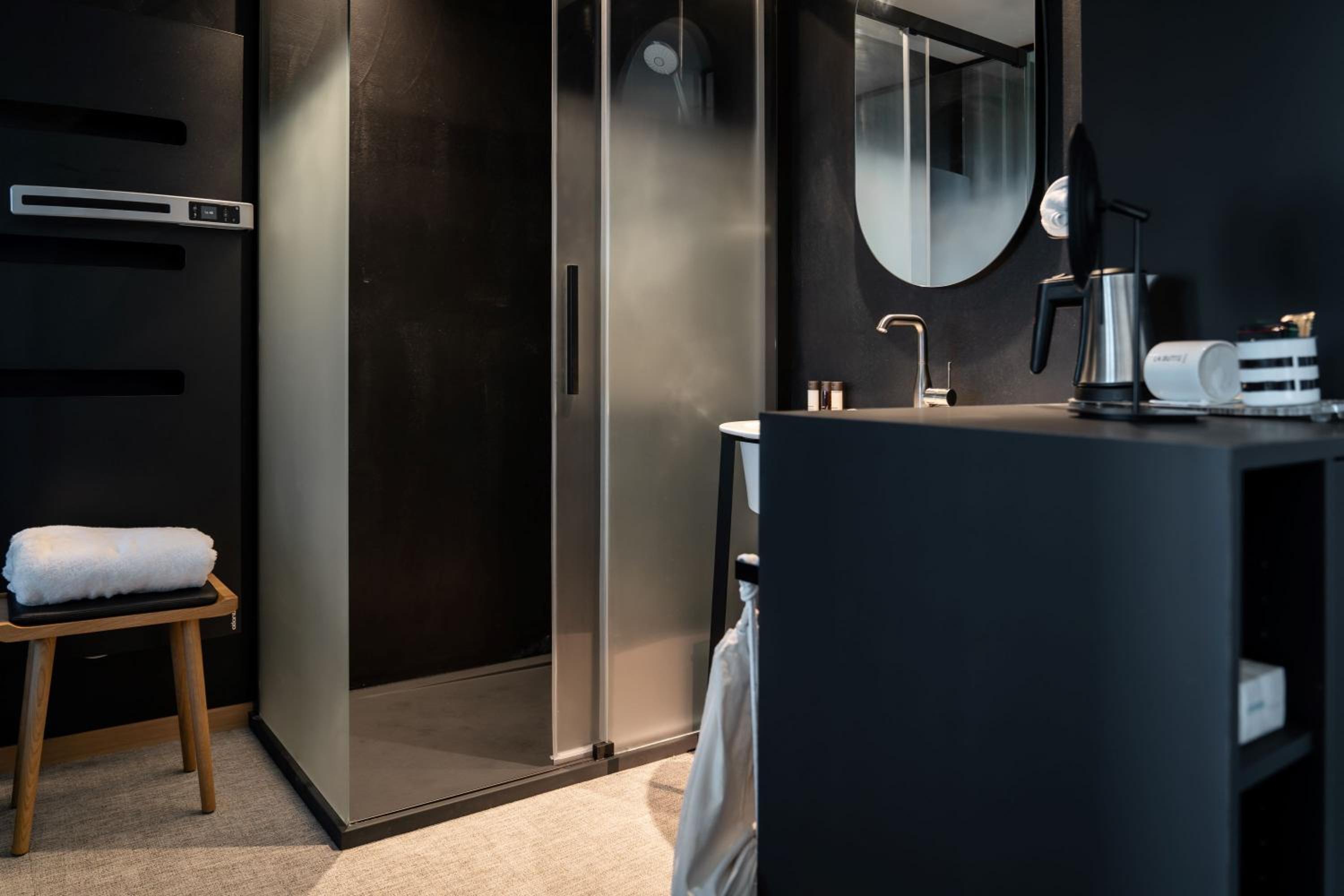 Superior Double or Twin Room - Photo 3