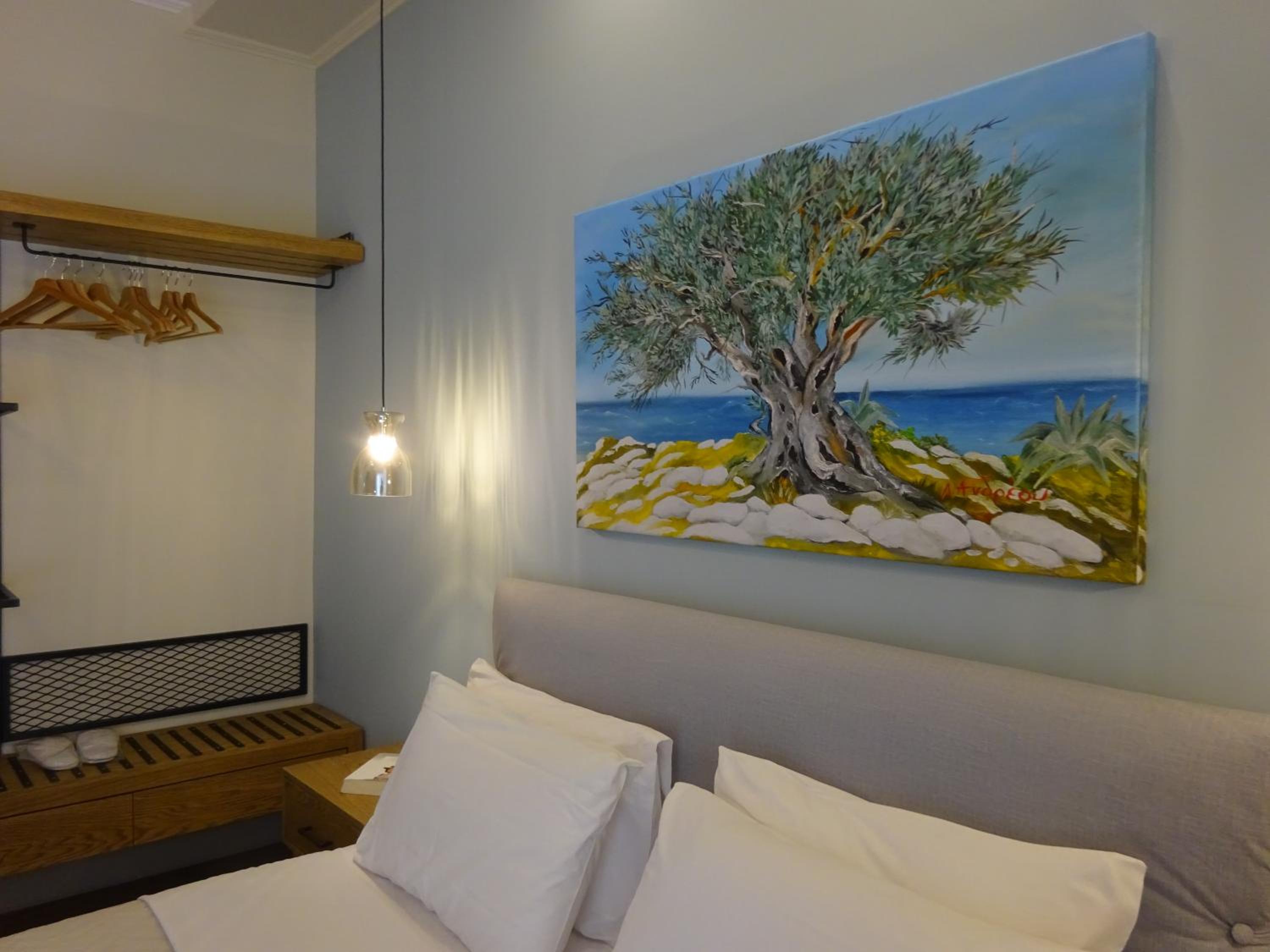 Deluxe Double Room - Photo 37
