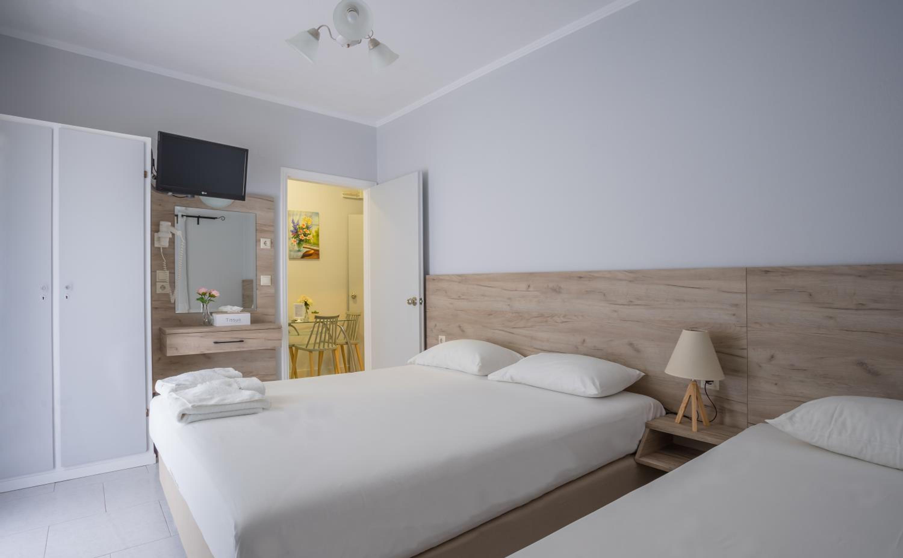 One-Bedroom Apartment (3 Adults)