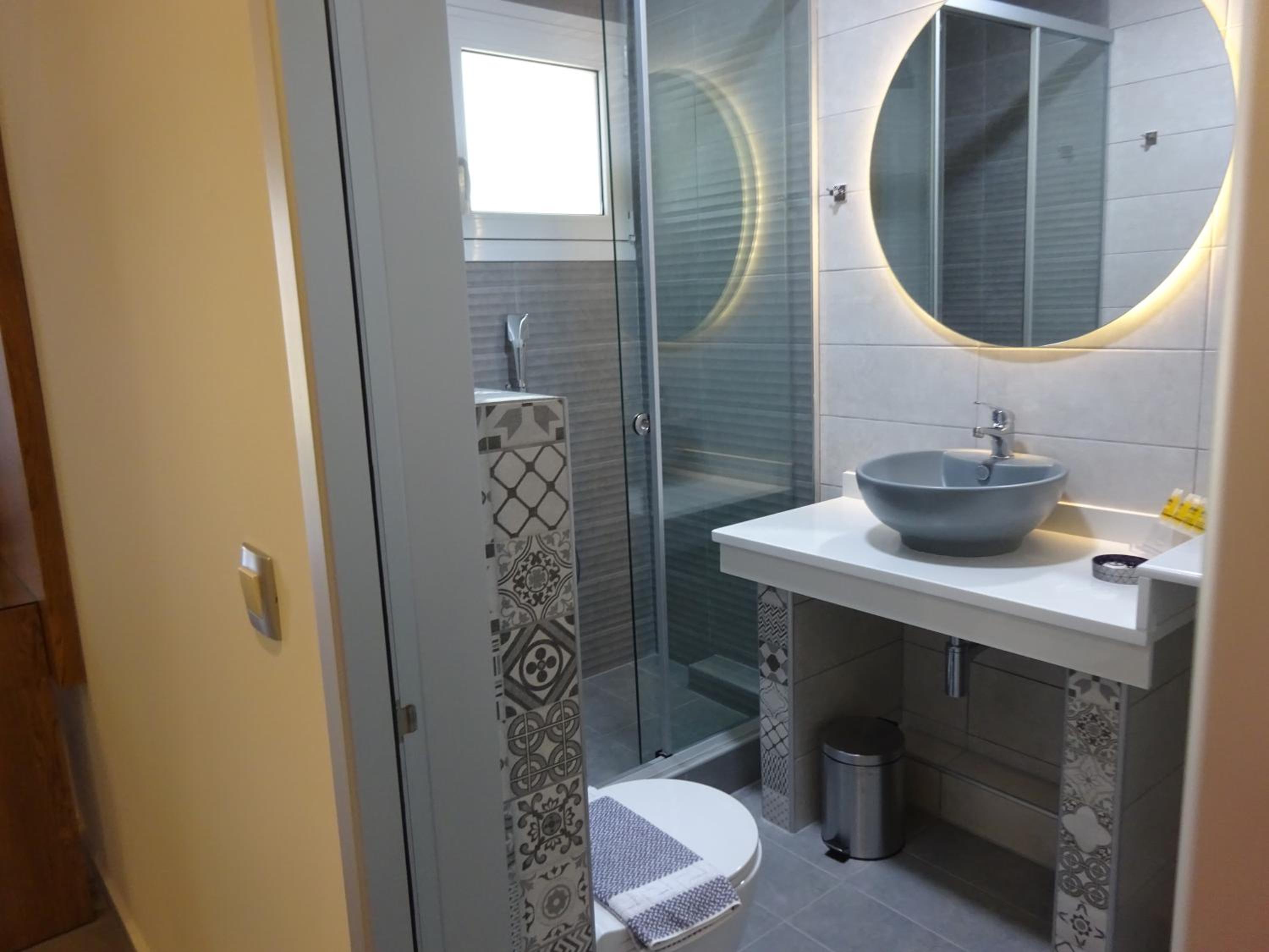 Deluxe Double Room - Photo 52