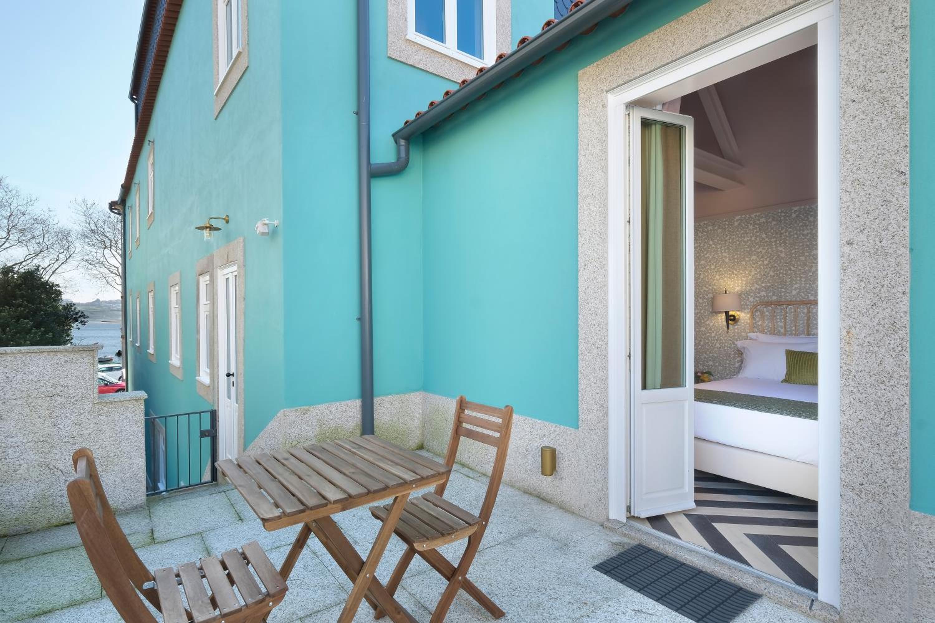 Apartment with Terrace