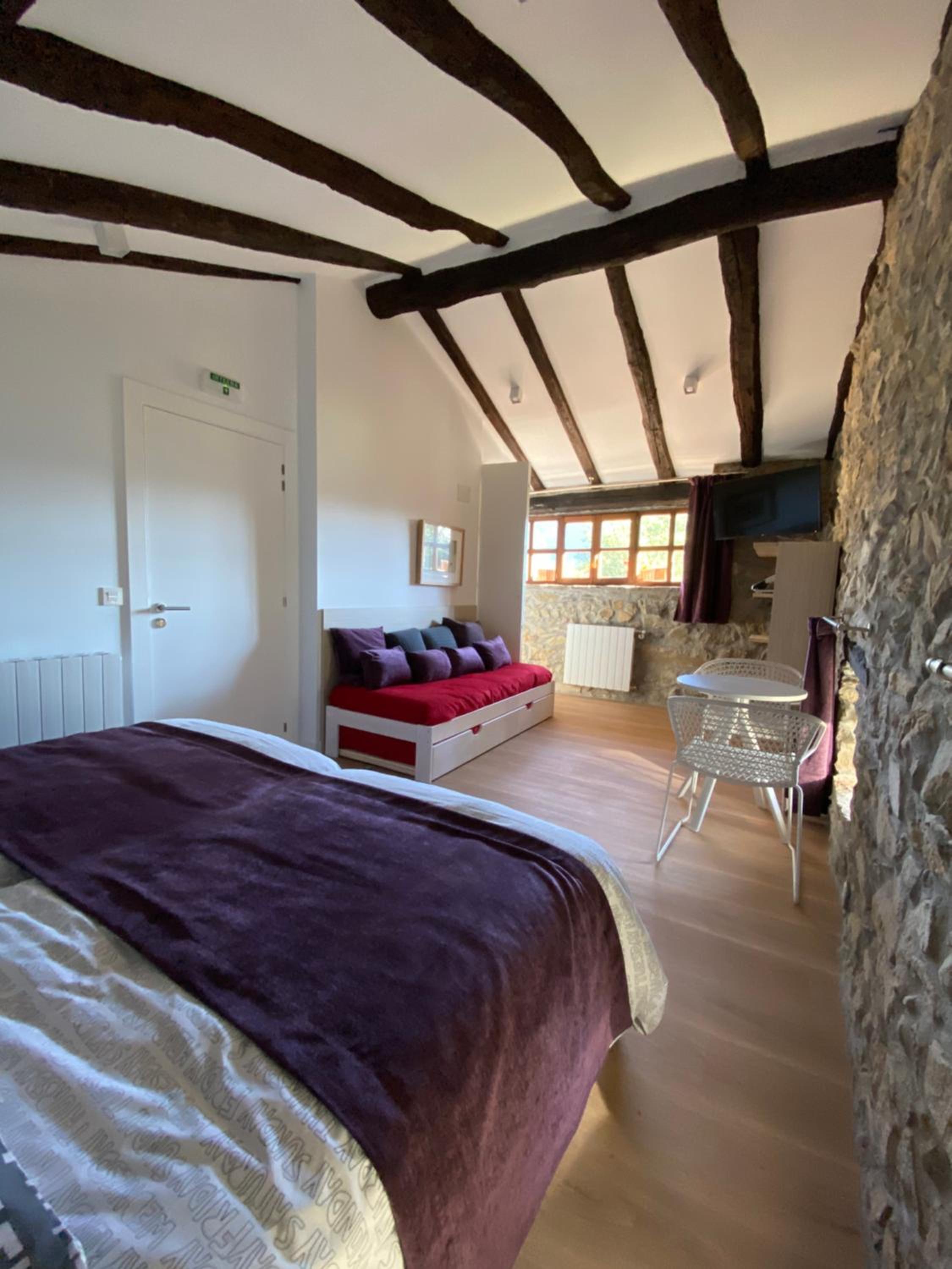 Double Room with Two Double Beds photo 2