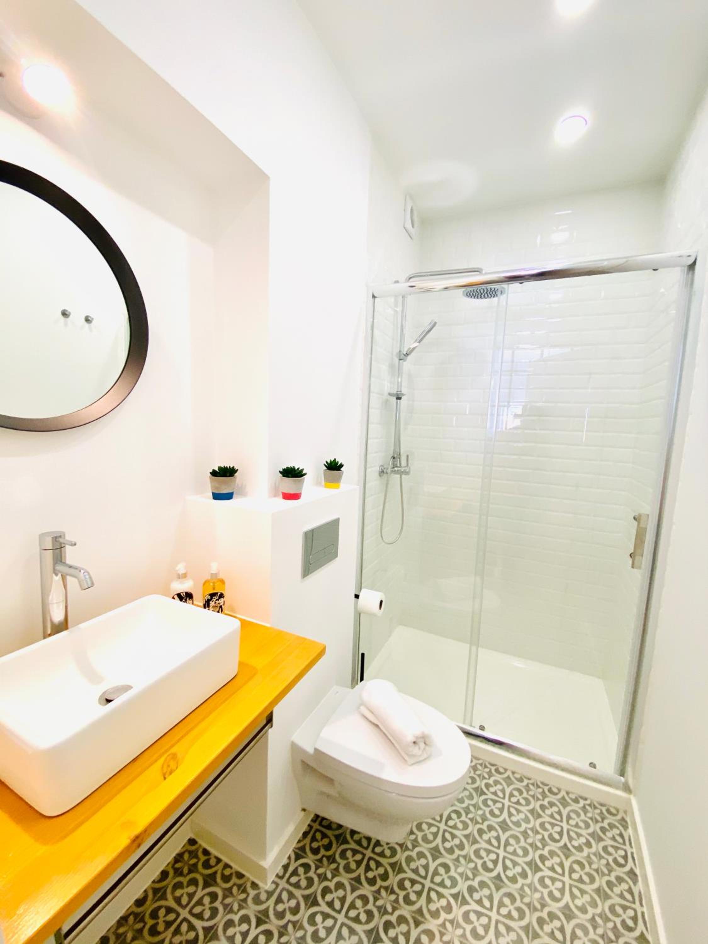 Deluxe Double or Twin Room with Balcony photo 2