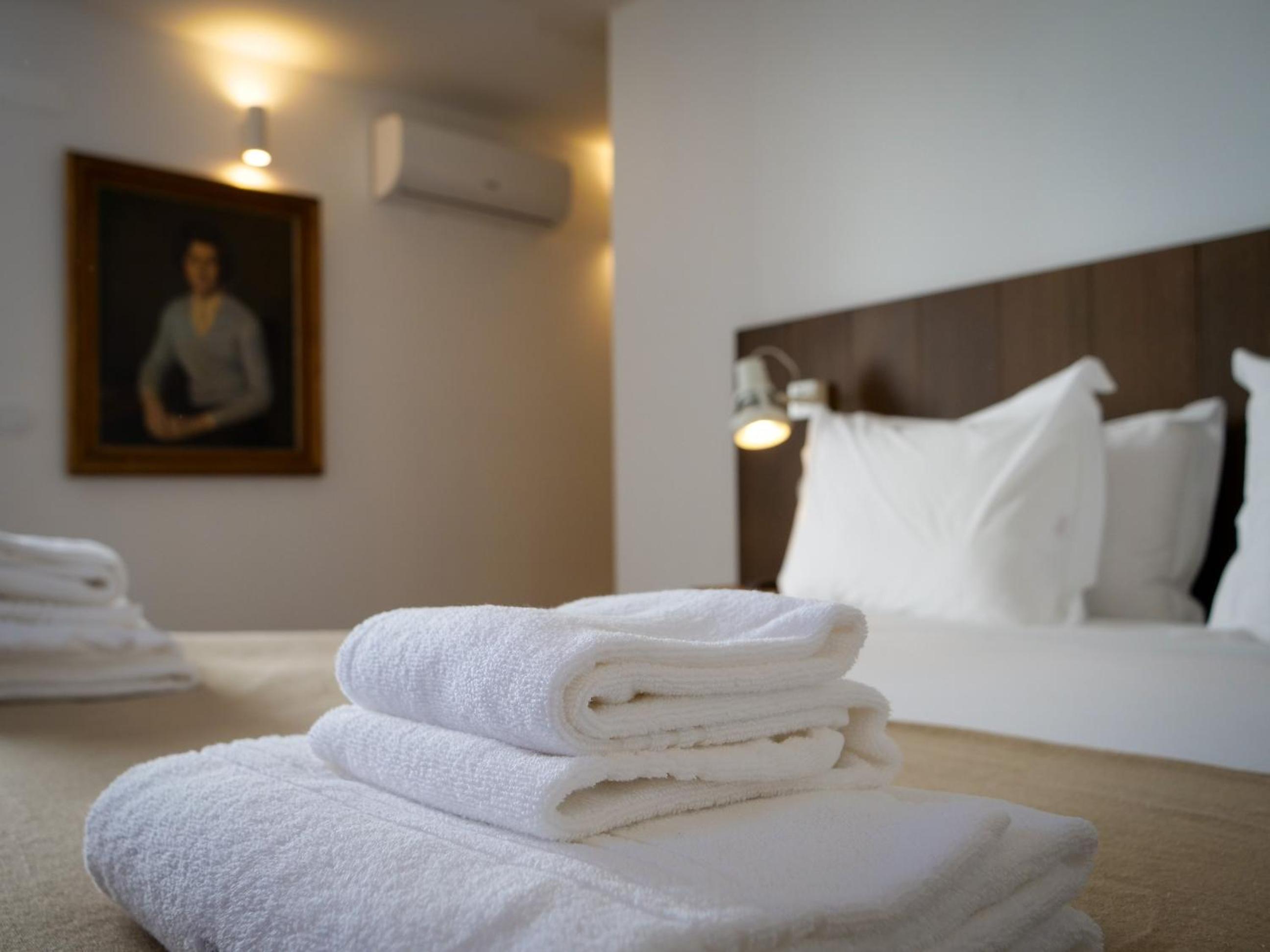 Suite - Photo 10