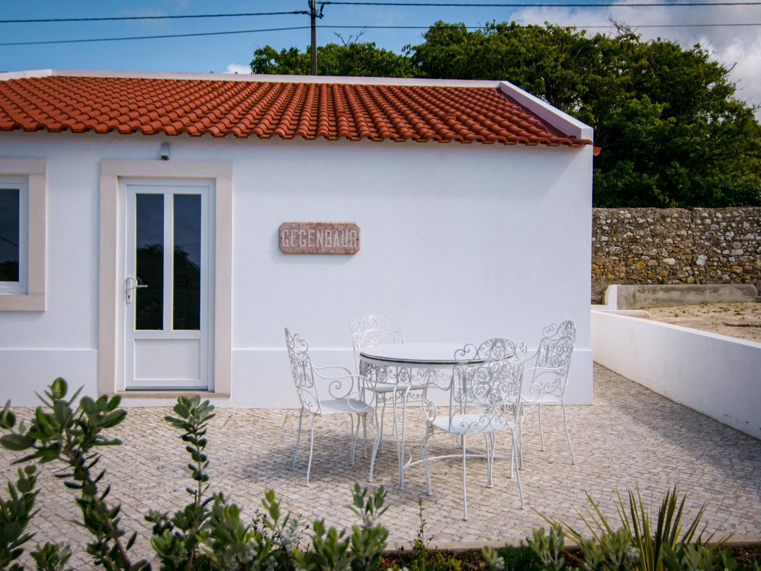 One-Bedroom House with Patio - Photo 14