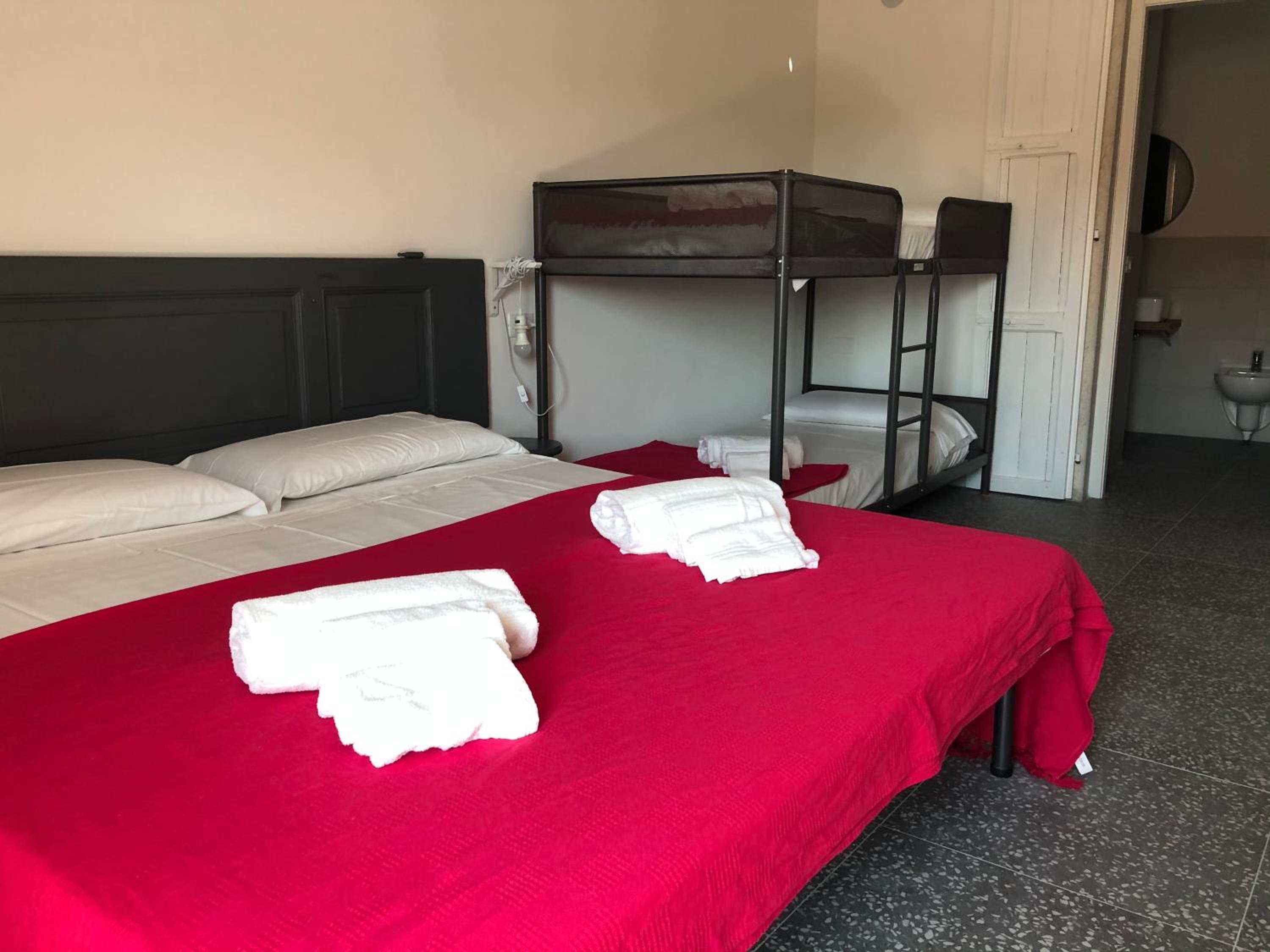 Two-Bedroom Suite photo 2