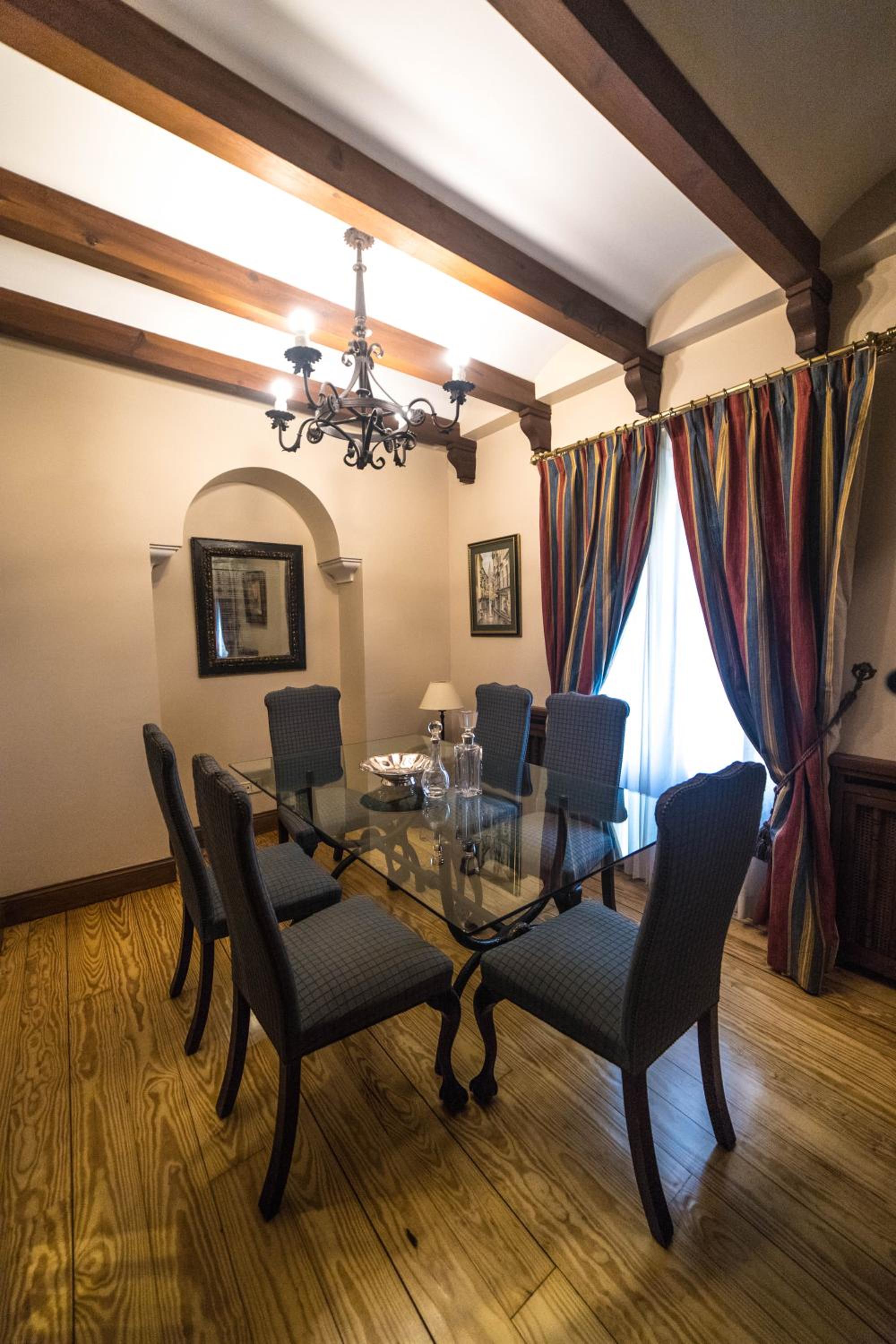 Three-Bedroom Apartment - Photo 13