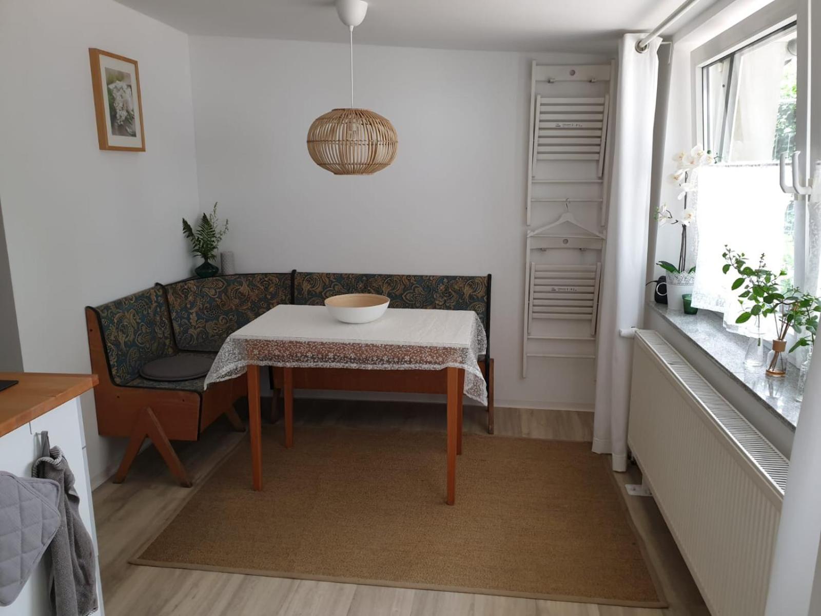 One-Bedroom House photo 2