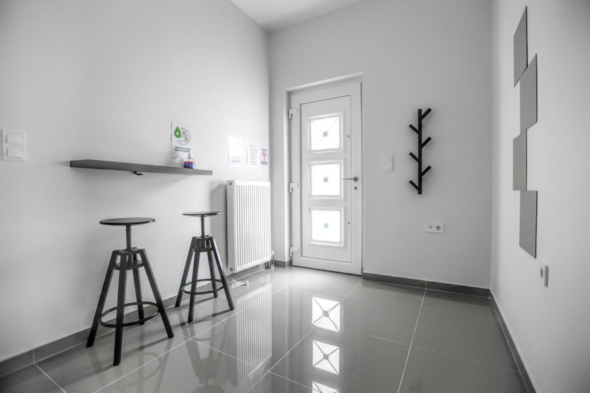 Two-Bedroom Apartment - Photo 26