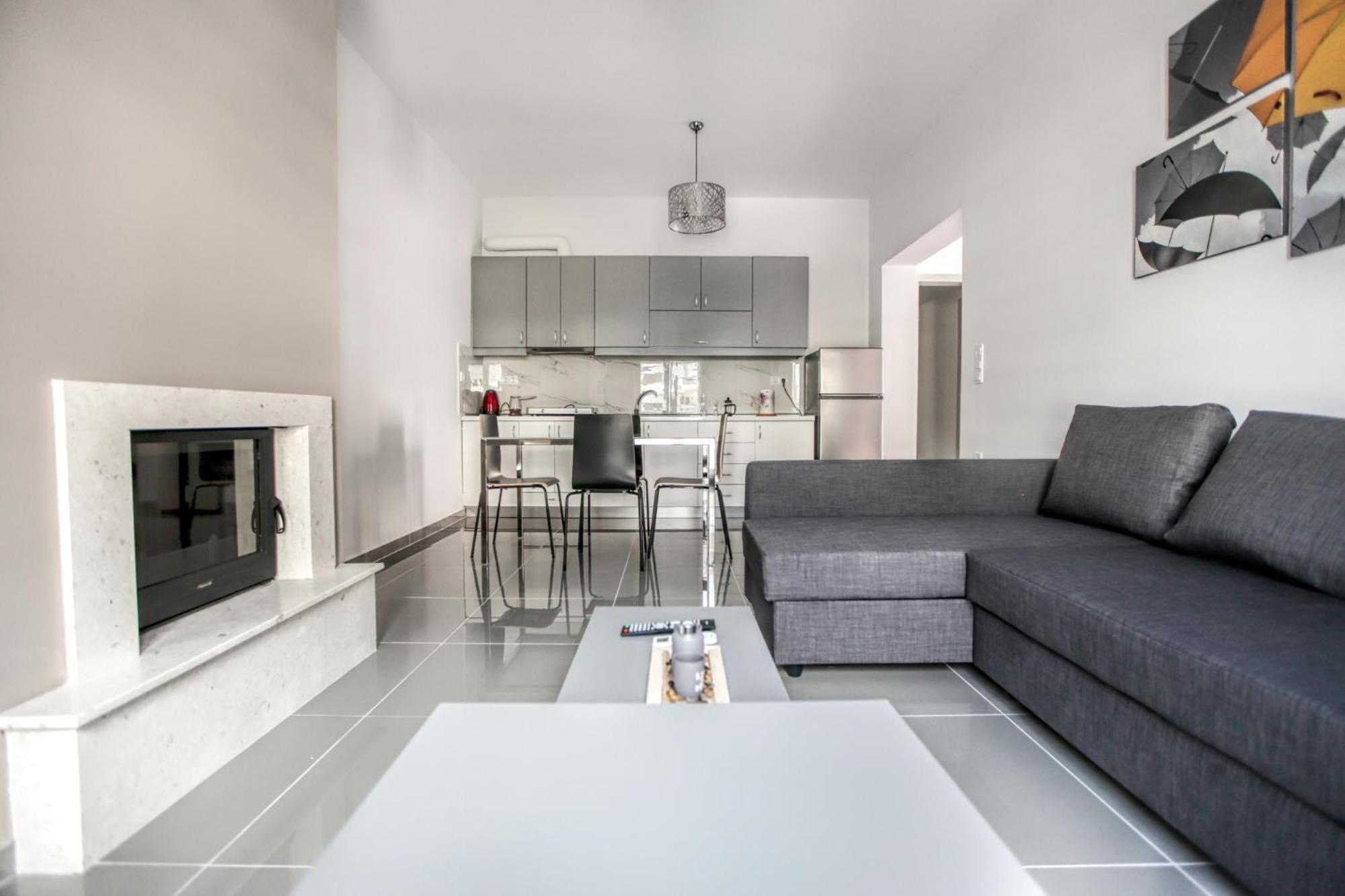 Two-Bedroom Apartment - Photo 30