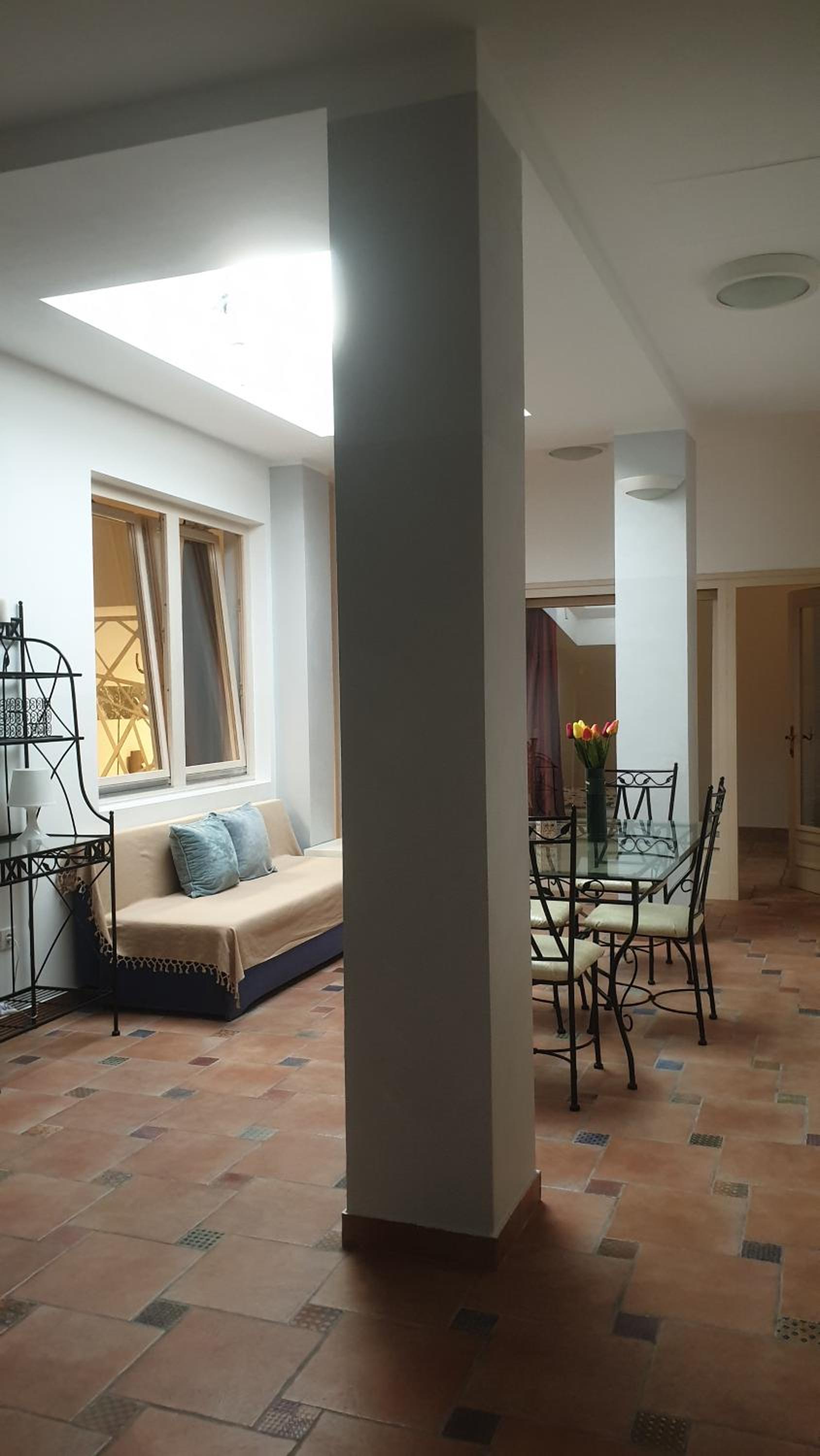 Two-Bedroom Apartment - Photo 5