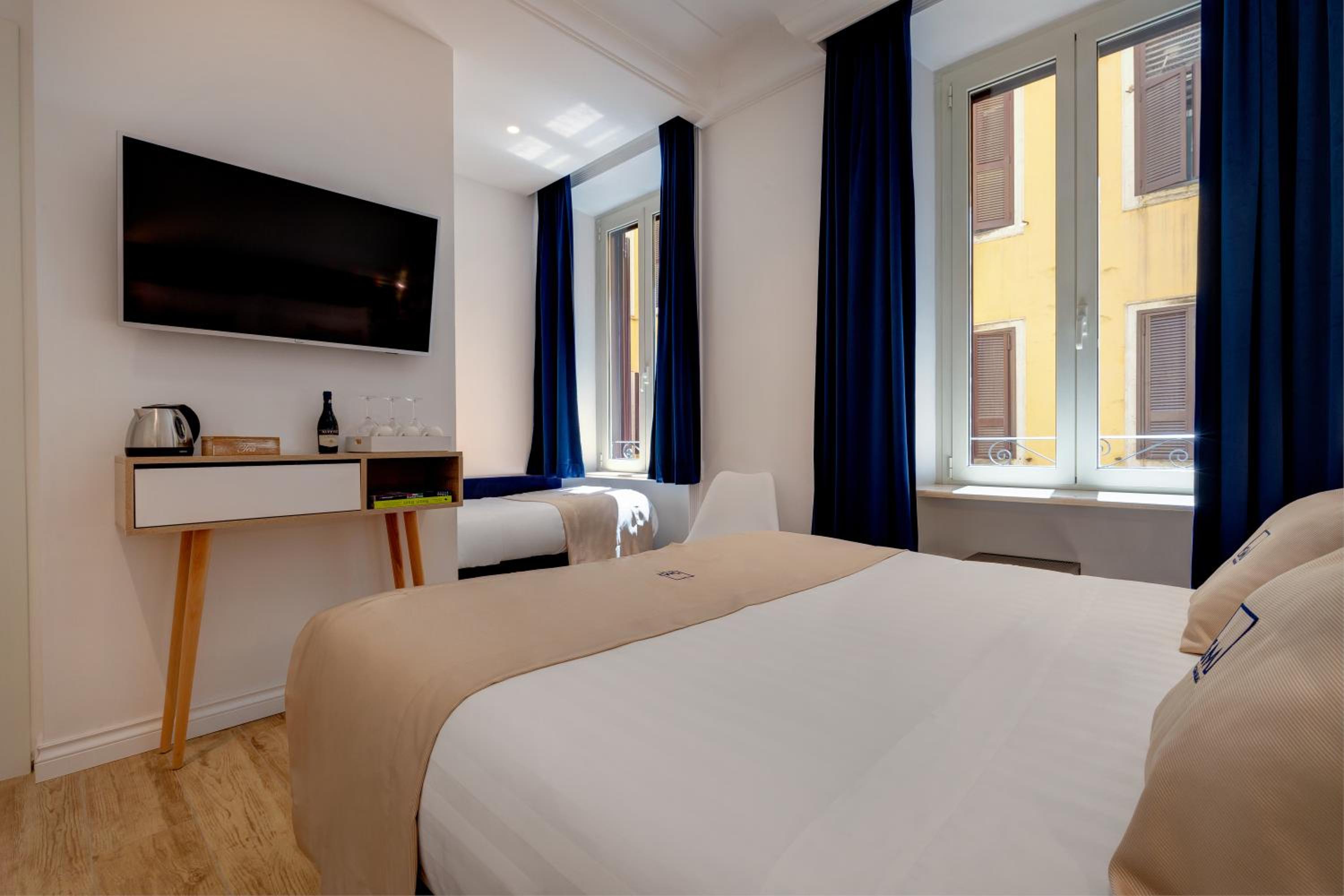 Standard Triple Room photo 3