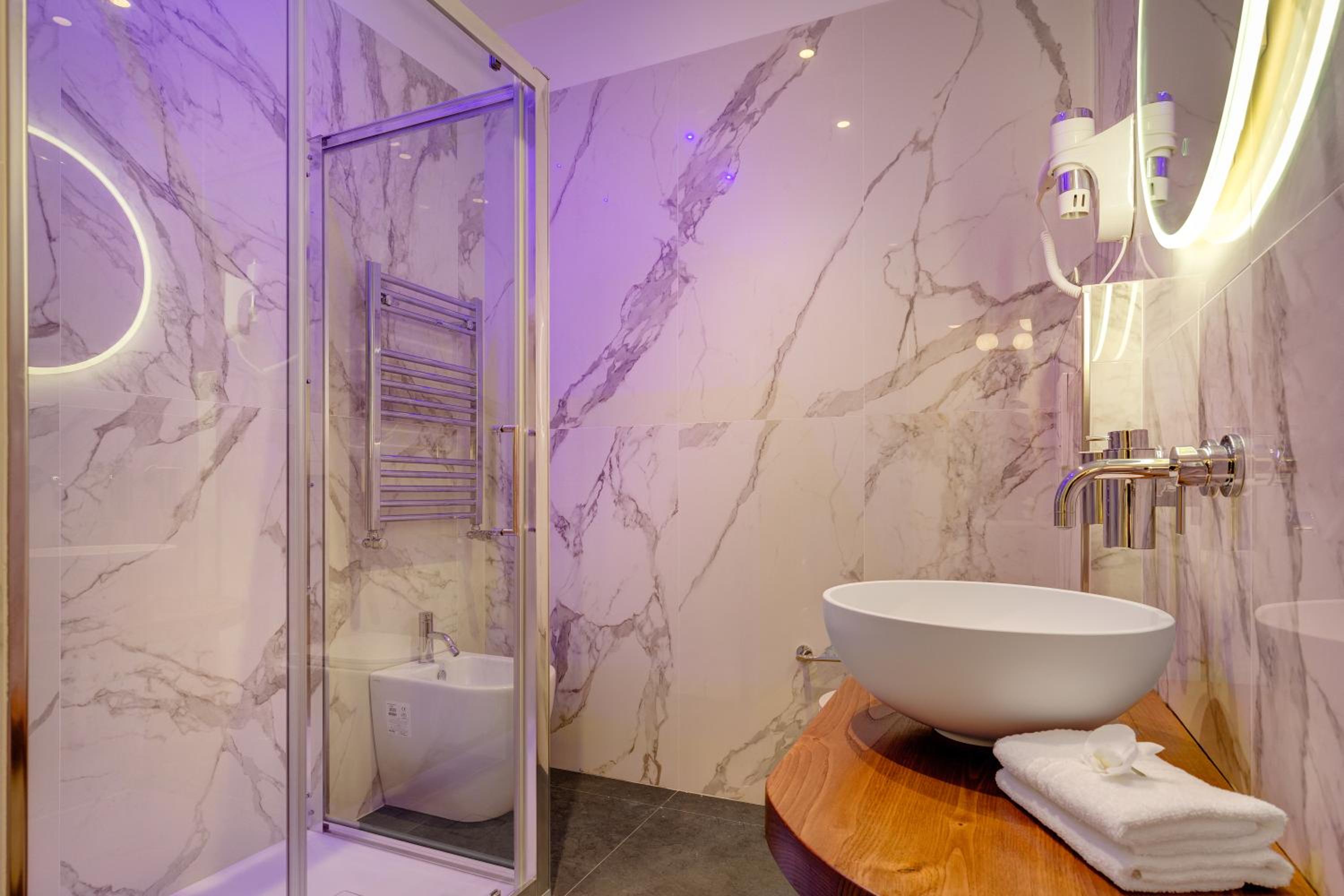 Superior Triple Room photo 2