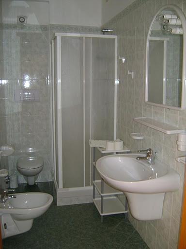 One-Bedroom Apartment (3 Adults) with Sea View photo 3