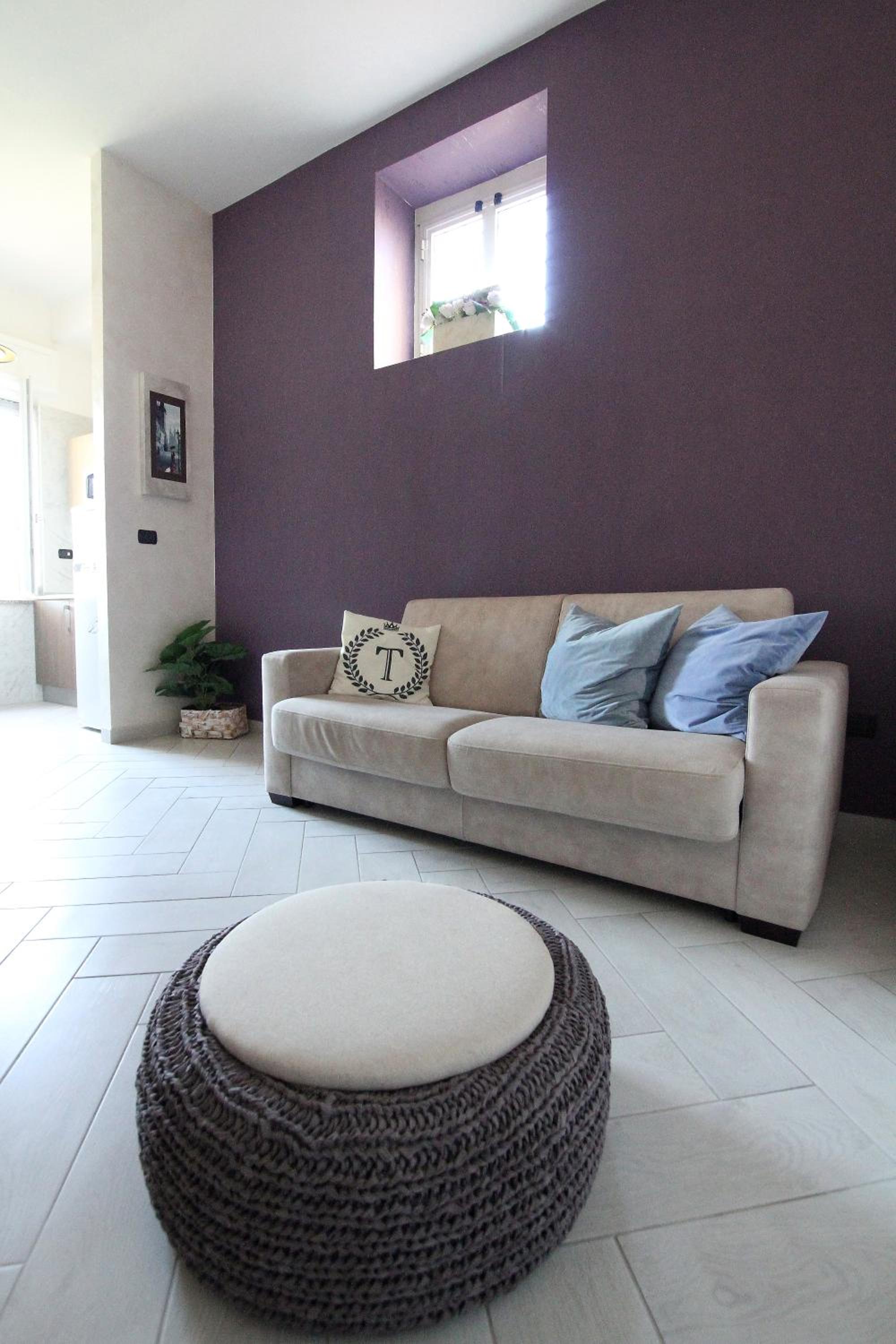 Two-Bedroom Apartment - Photo 8