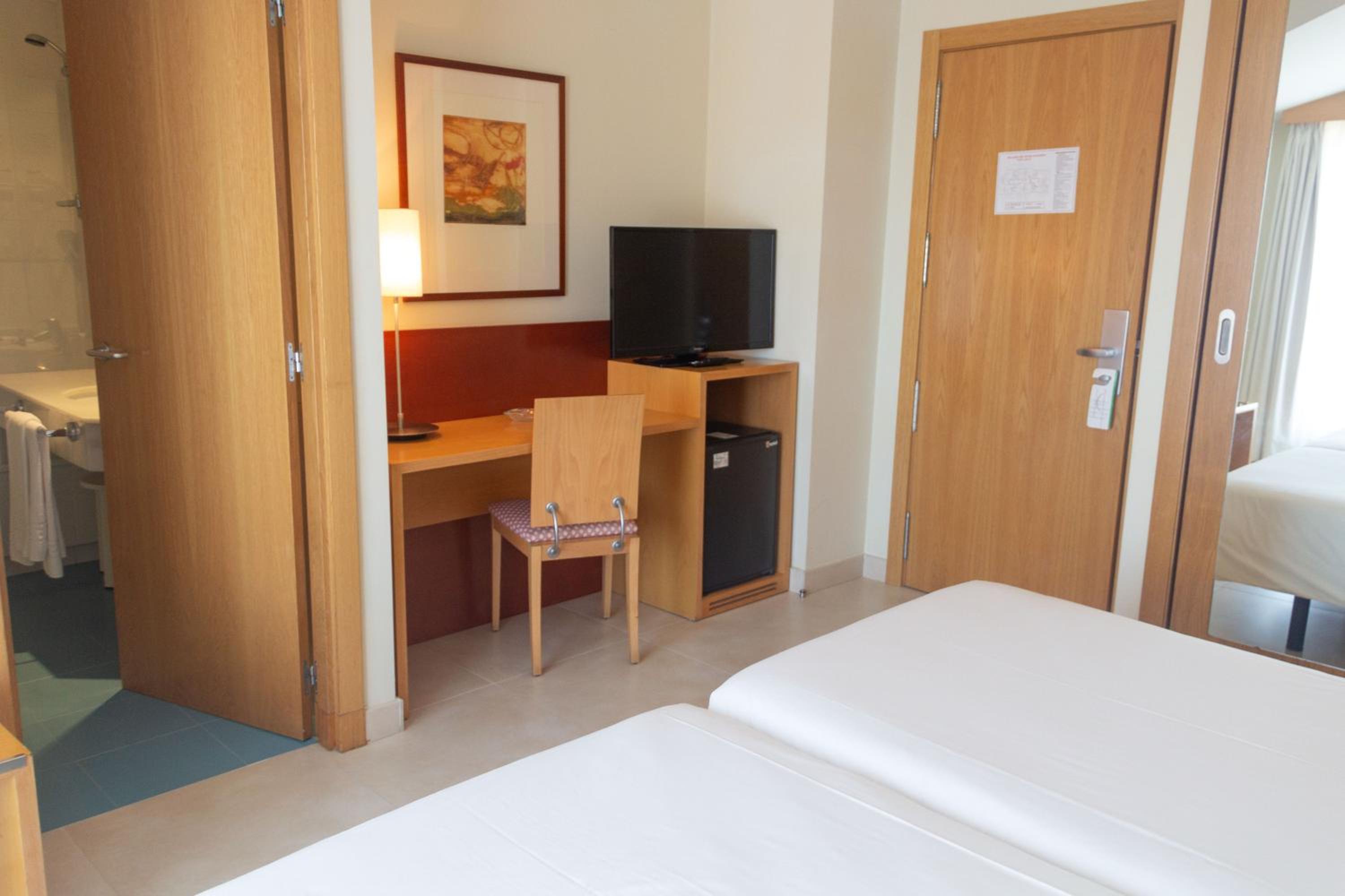 Standard Double Room photo 3