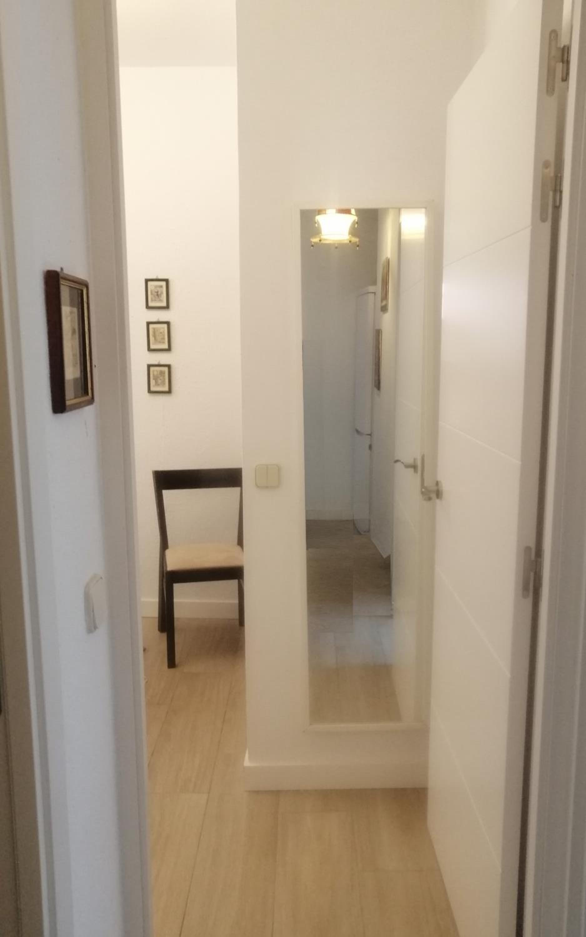 Apartment with Balcony - Photo 8