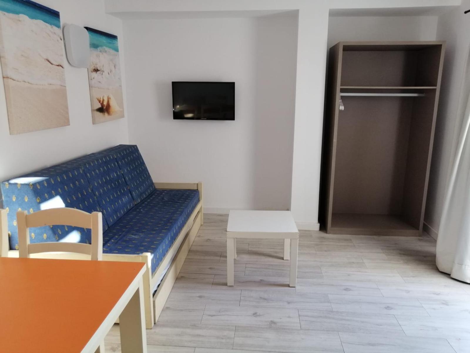 Apartamento de Dos Habitaciones - Aire Acondicionado
