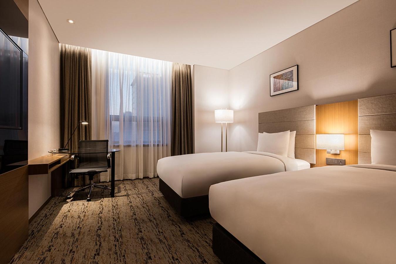 Deluxe Twin Room - Non-Smoking