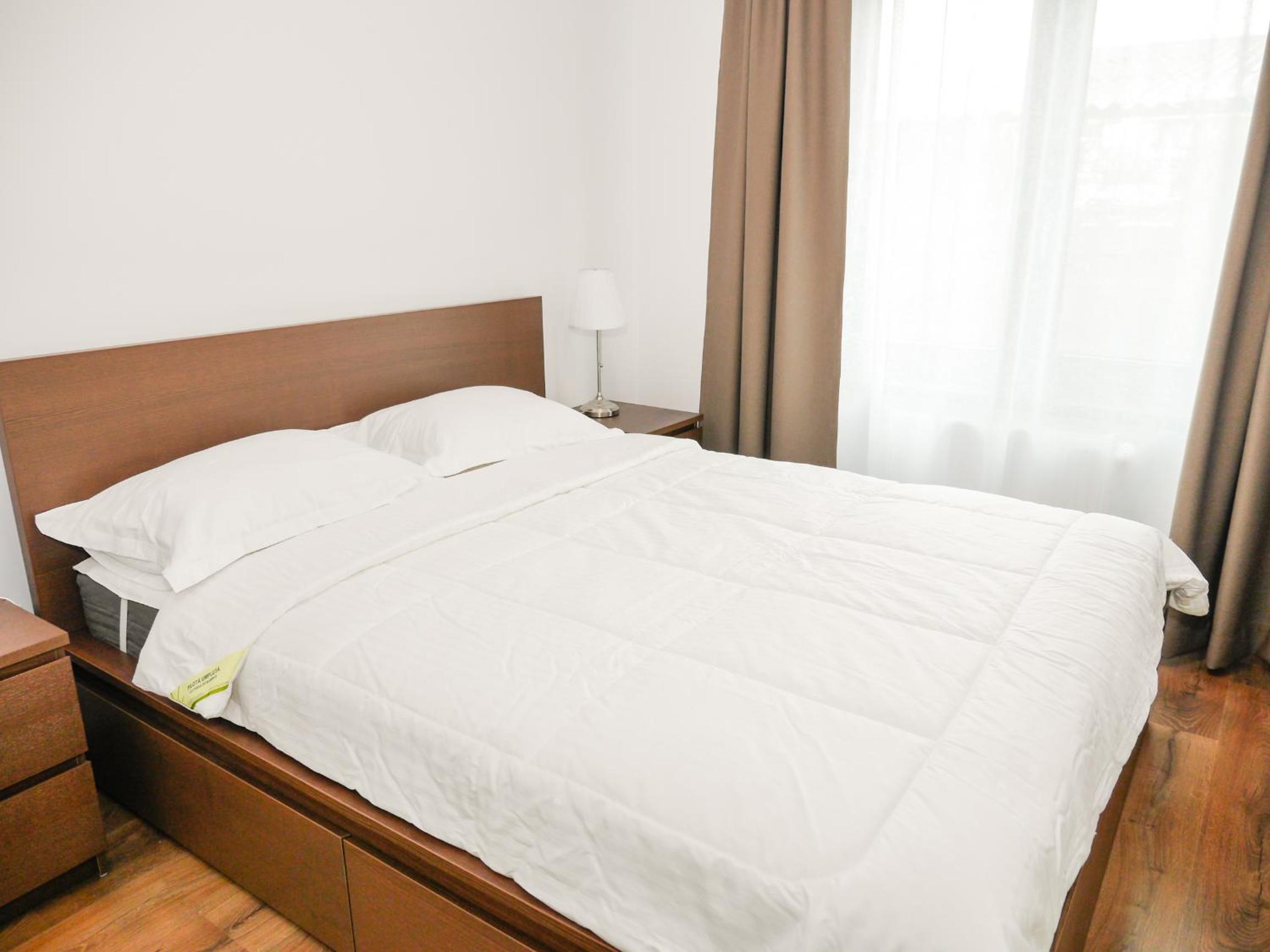 One-Bedroom Apartment - Photo 14
