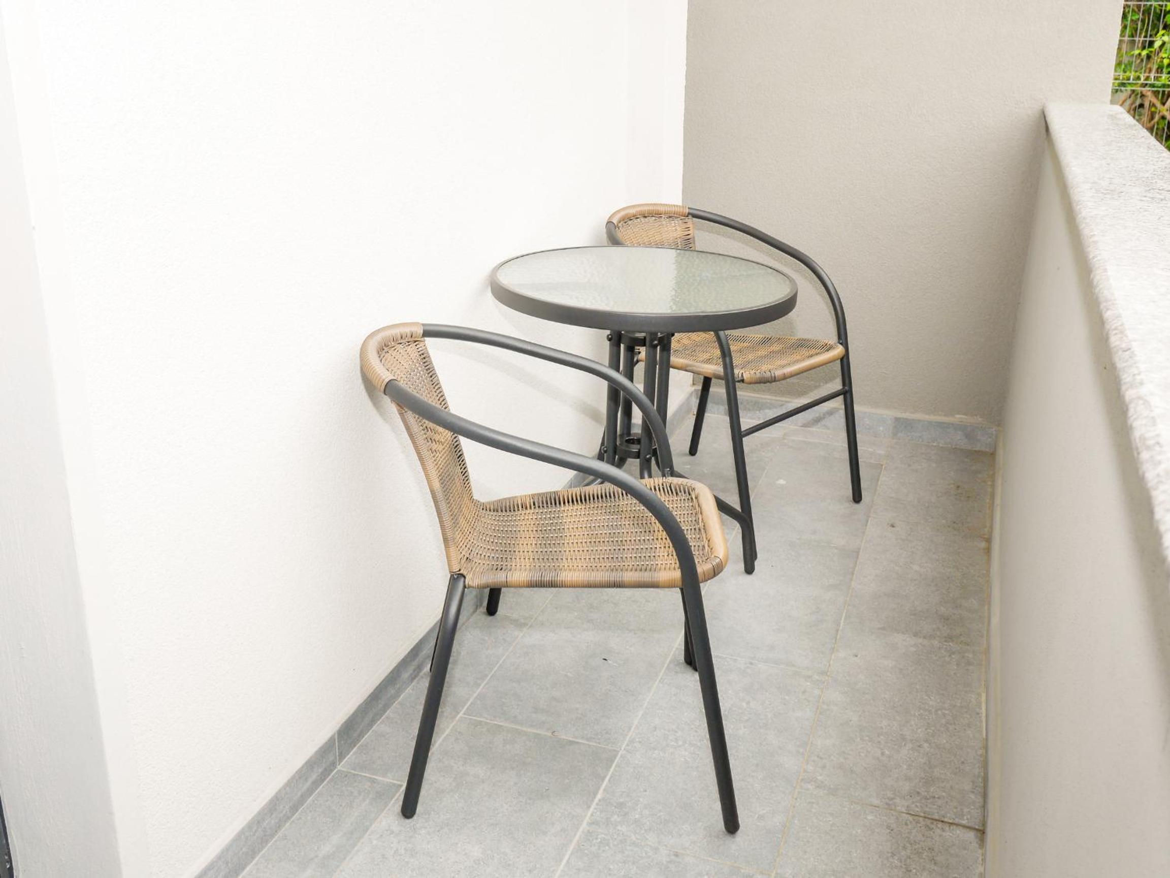 One-Bedroom Apartment - Photo 16