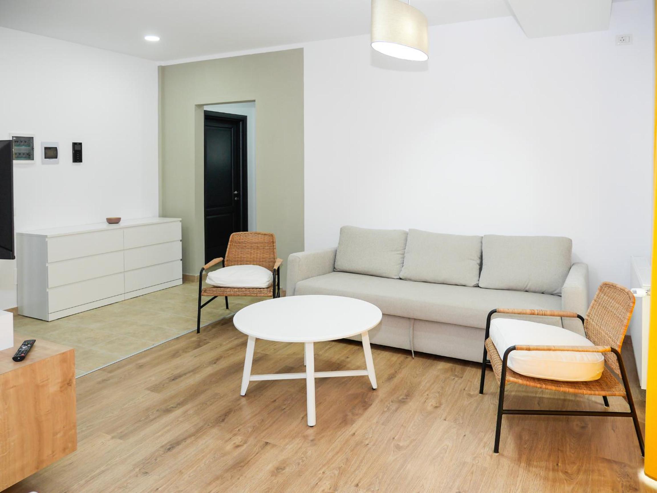 Apartment - Photo 4