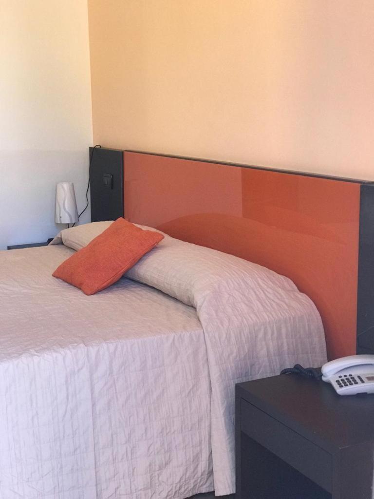 Double Room with Patio - Photo 1