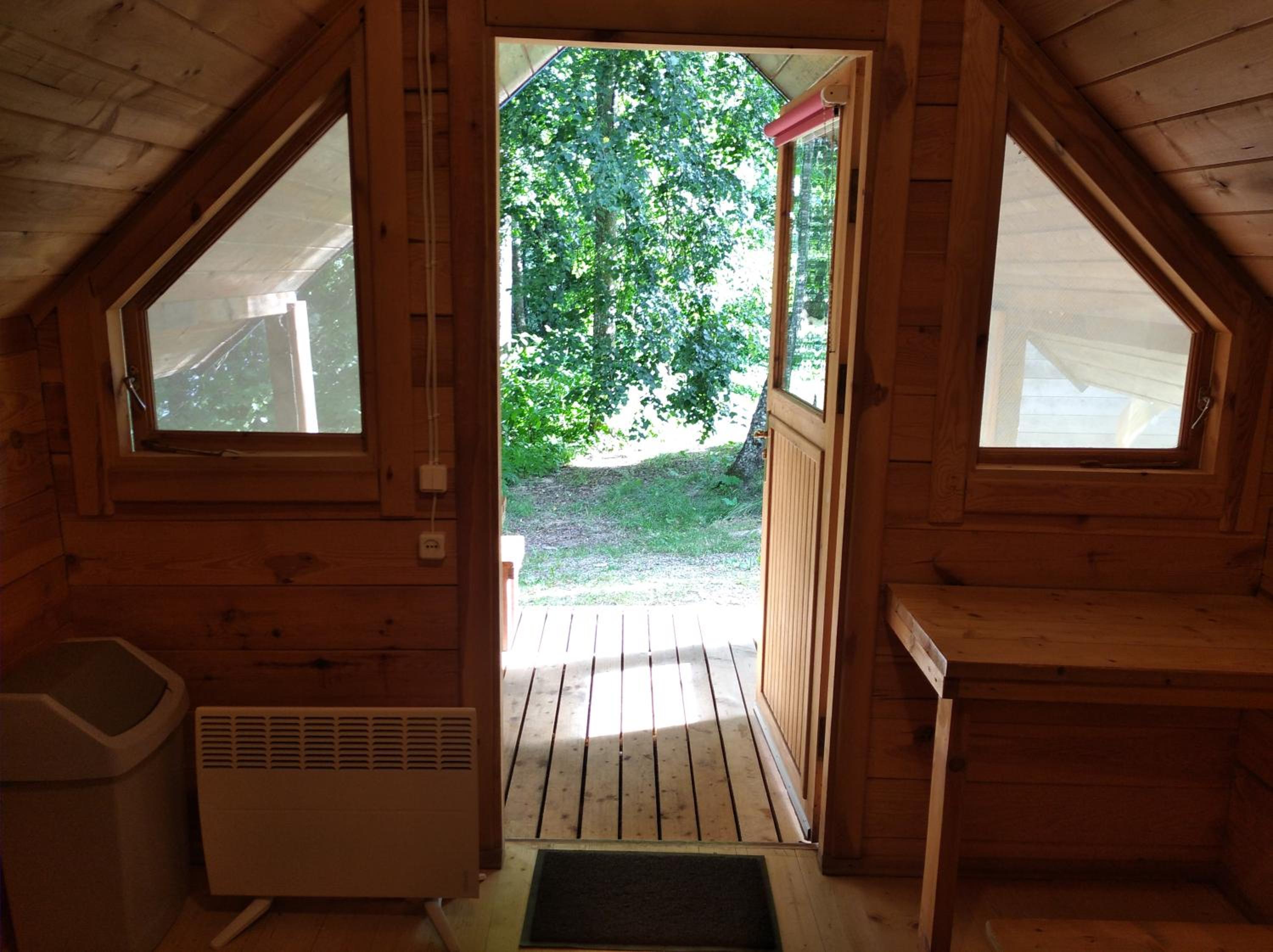 Double Room with Shared Toilet