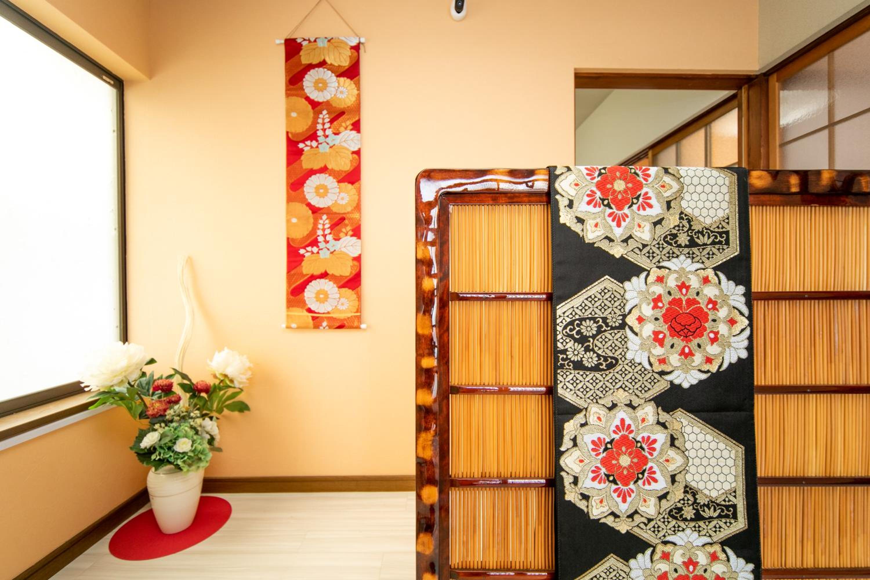 Three-Bedroom House - Photo 15