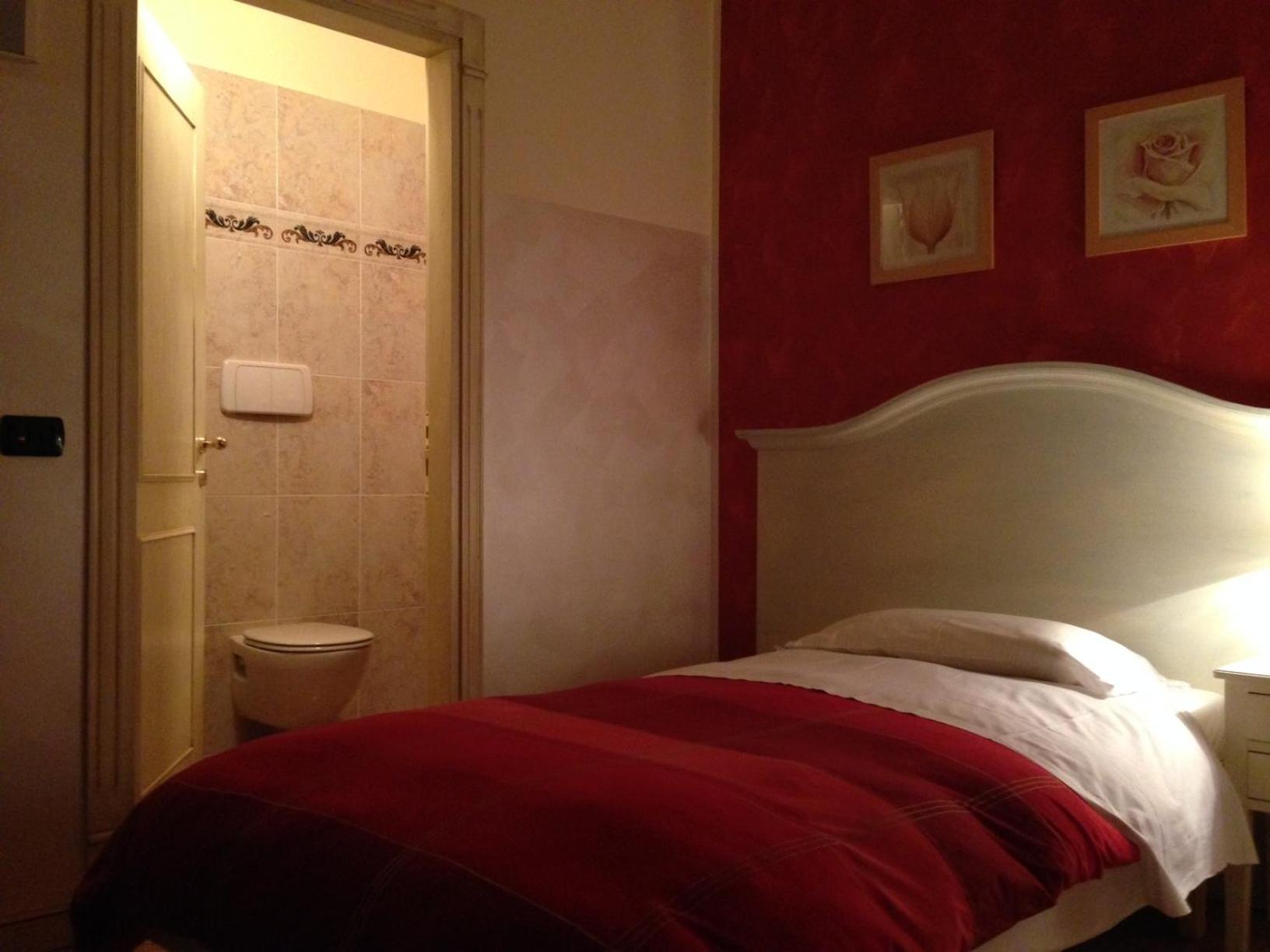 Single Room photo 1