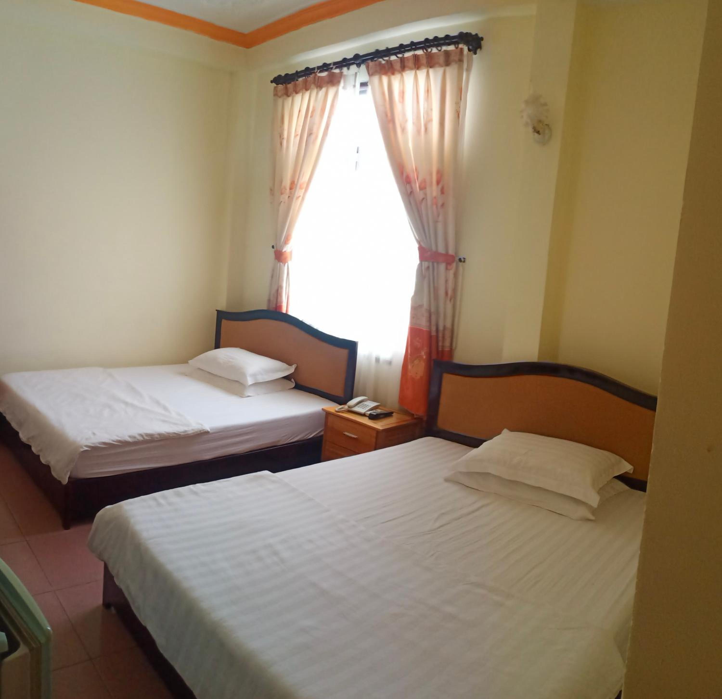 Quadruple Room - Photo 1