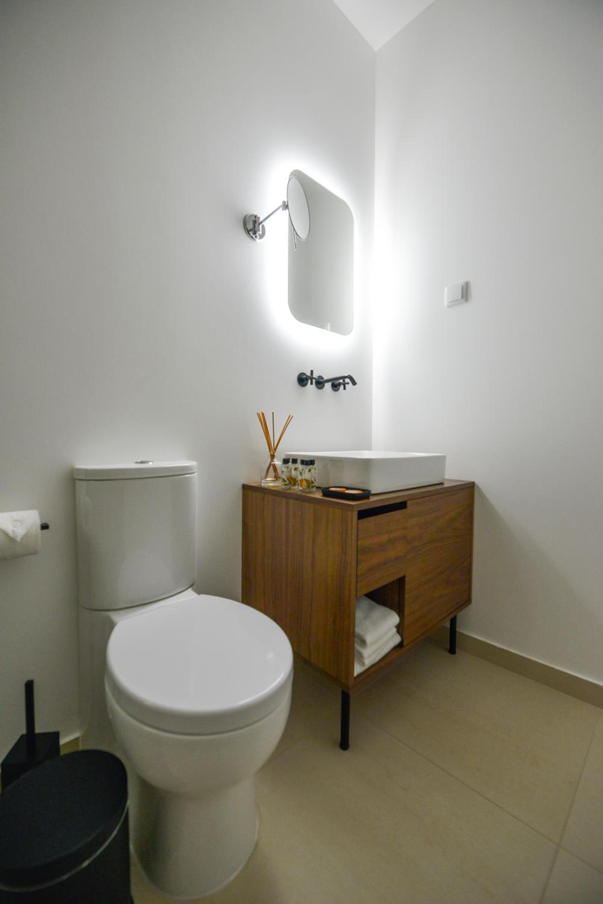 Deluxe Double Room - Photo 4