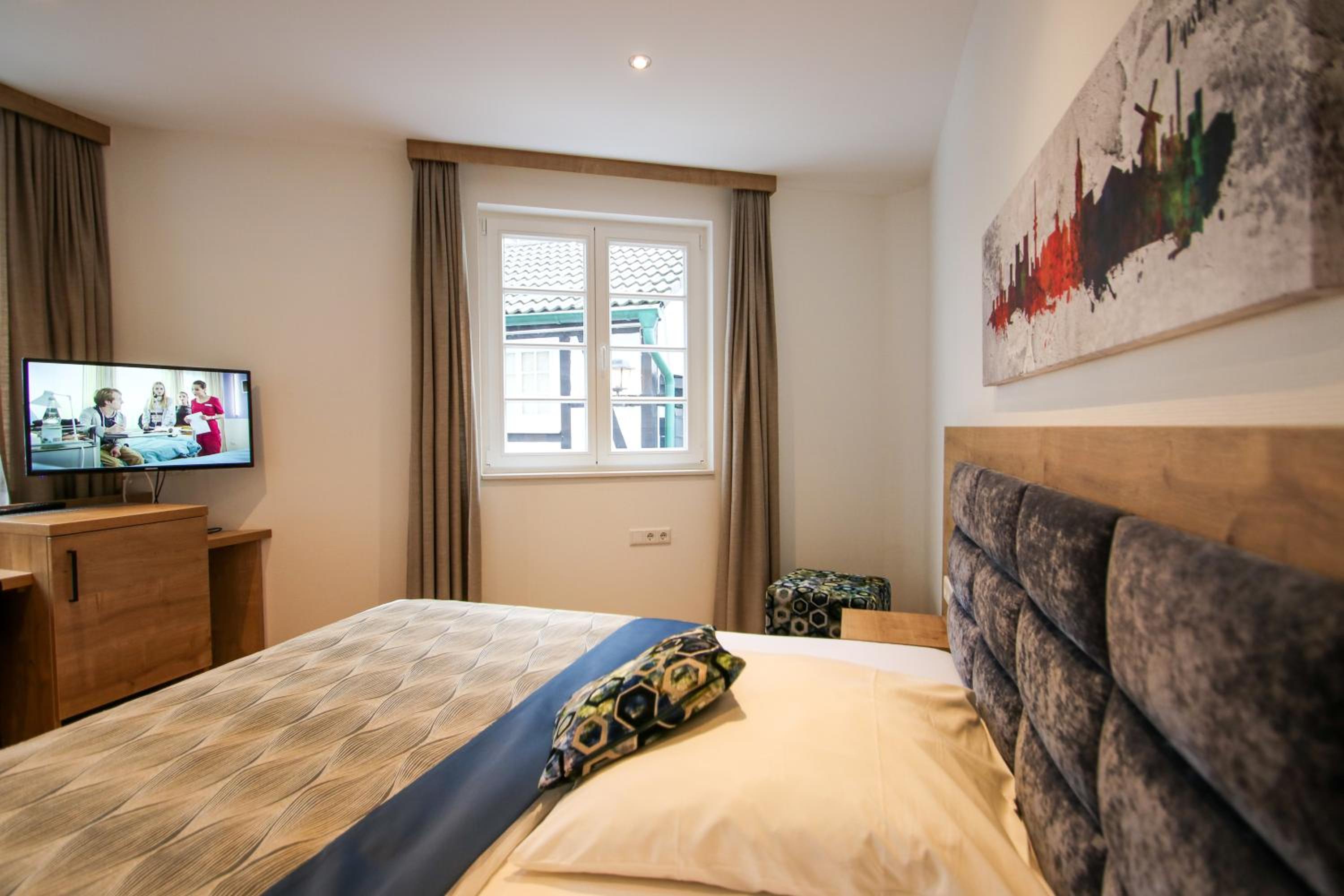 Double Room with Extra Bed photo 2
