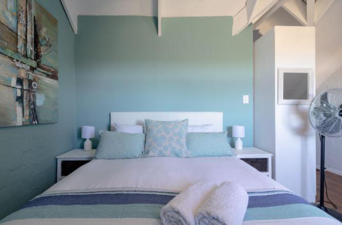 Family Room with Private Bathroom photo 1