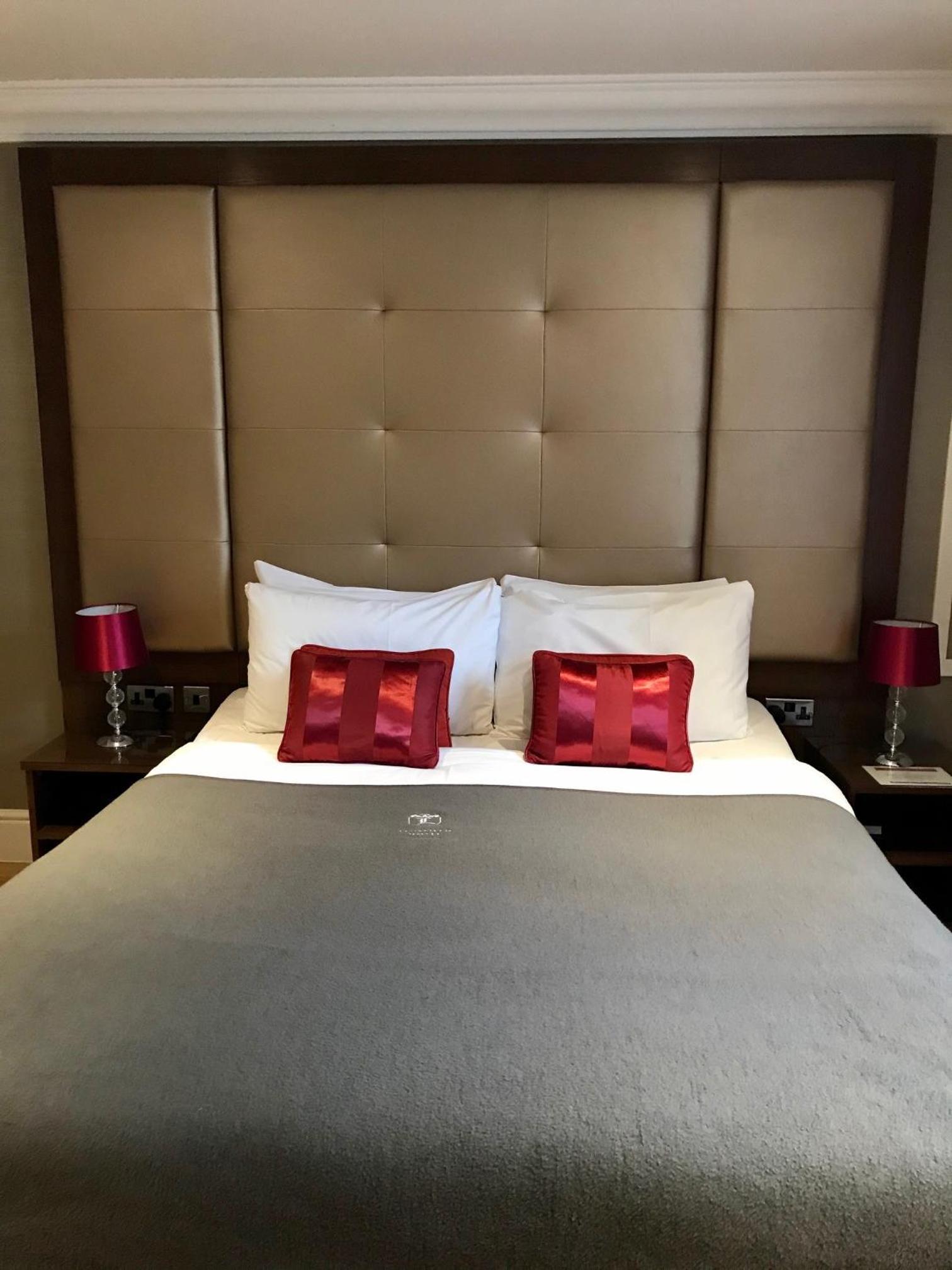 Double Room - Disability Access photo 3