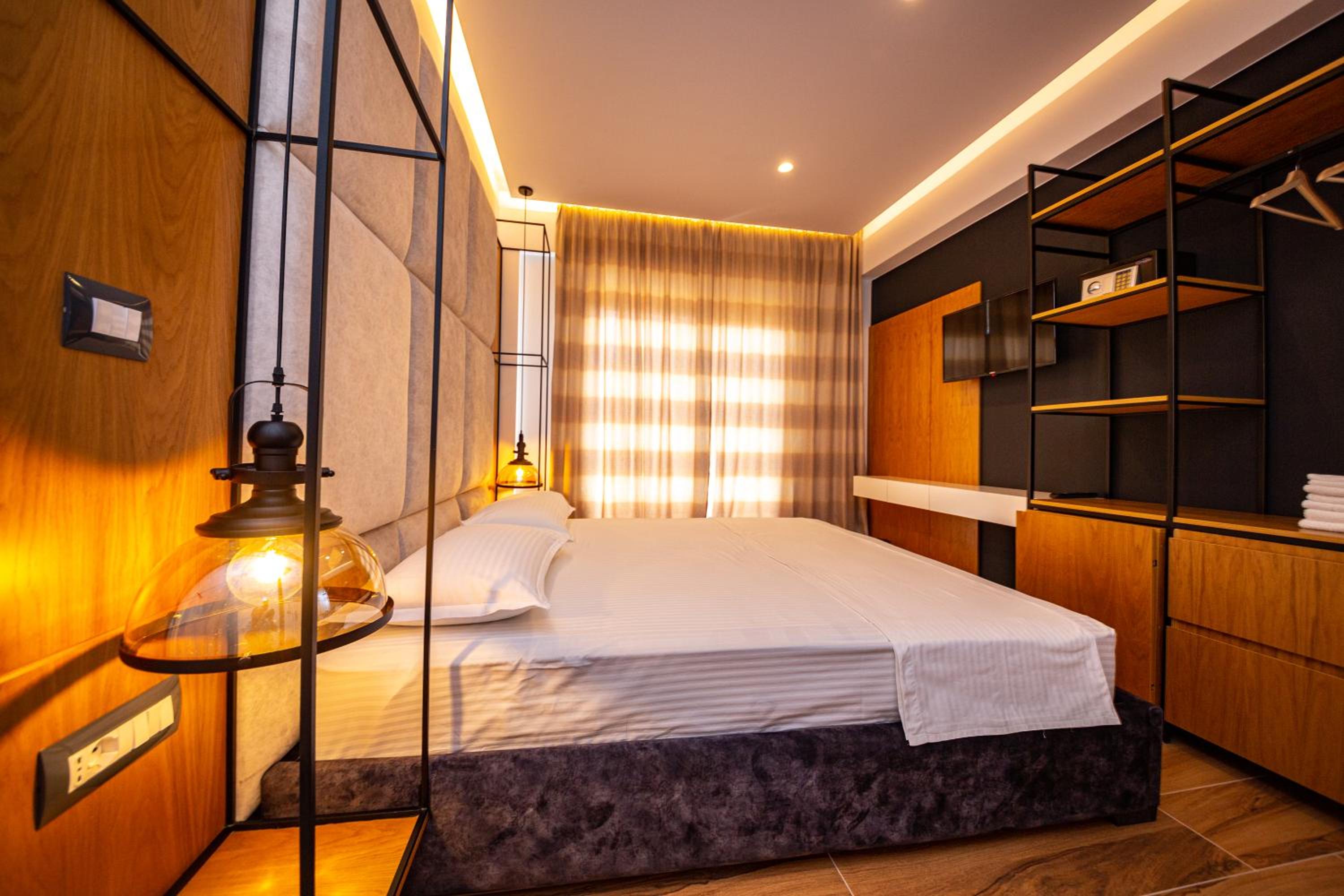 Double Room with Balcony photo 2