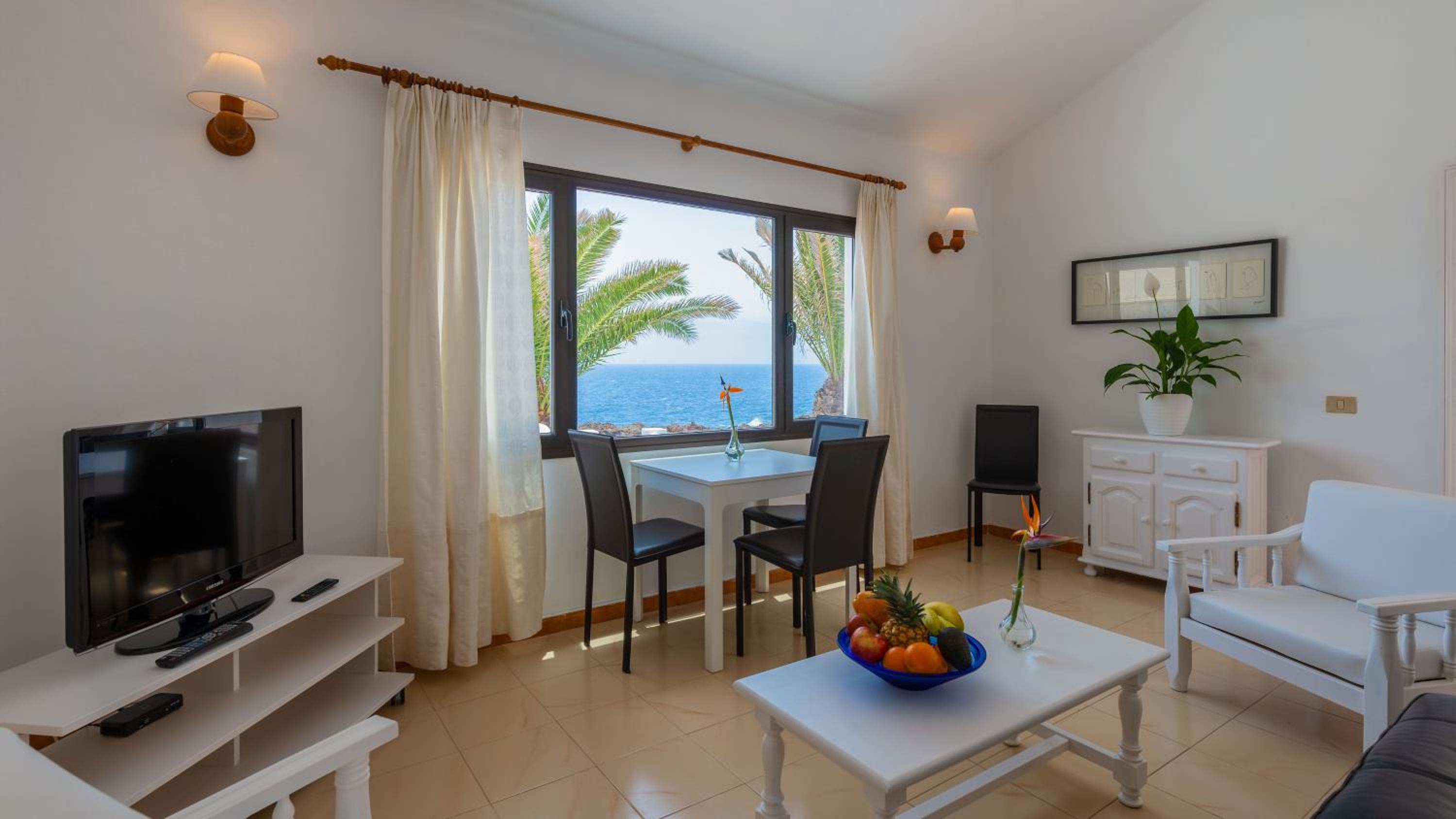 Villa - Frente a la Playa