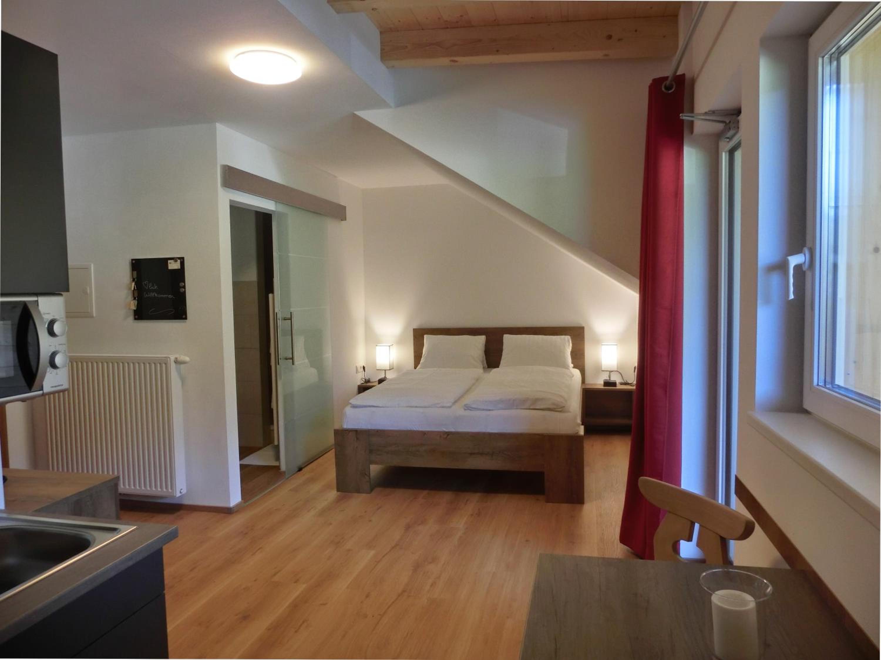 Apartment with Terrace photo 3