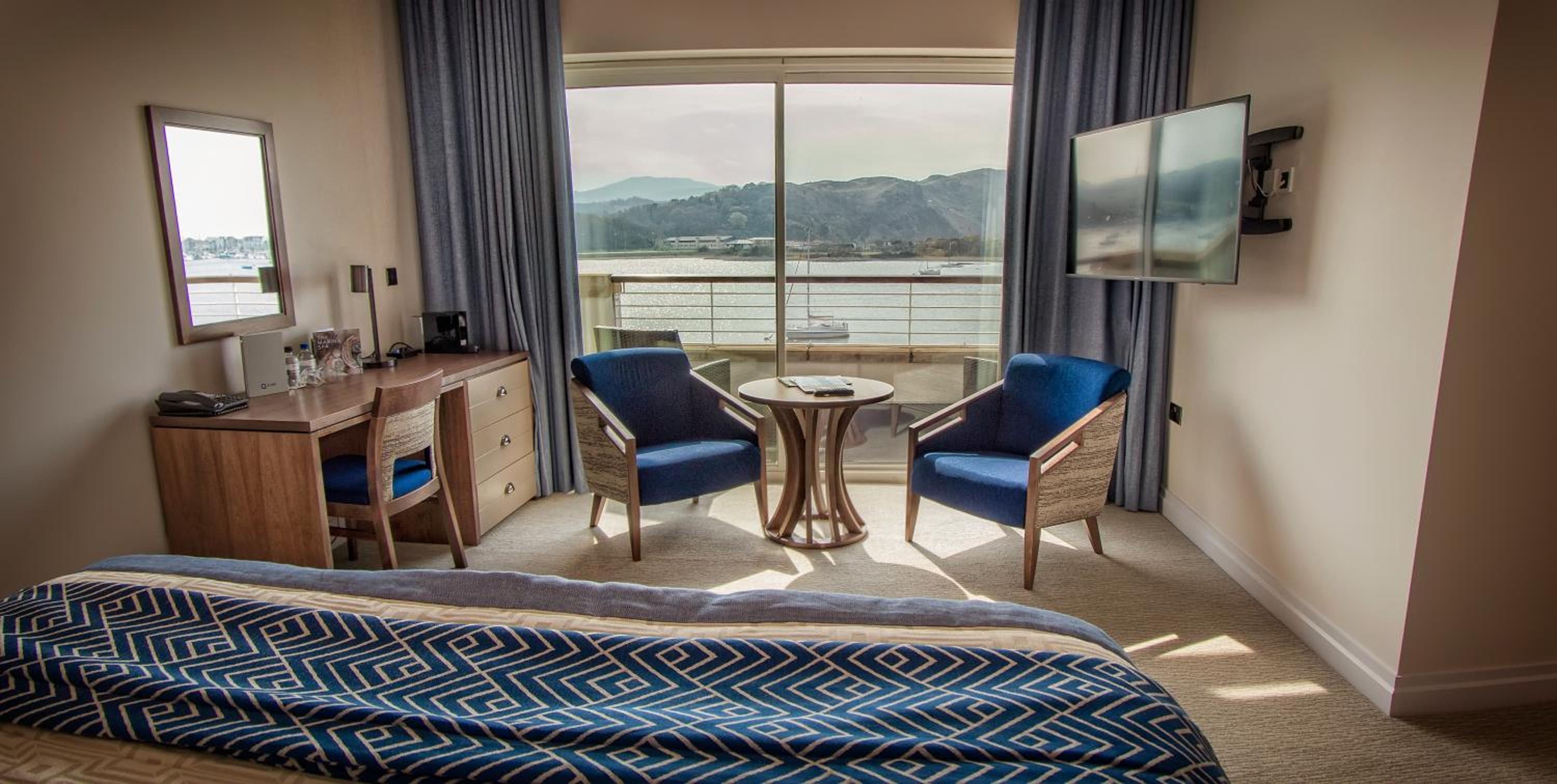 Double Room with Sea View - Photo 6