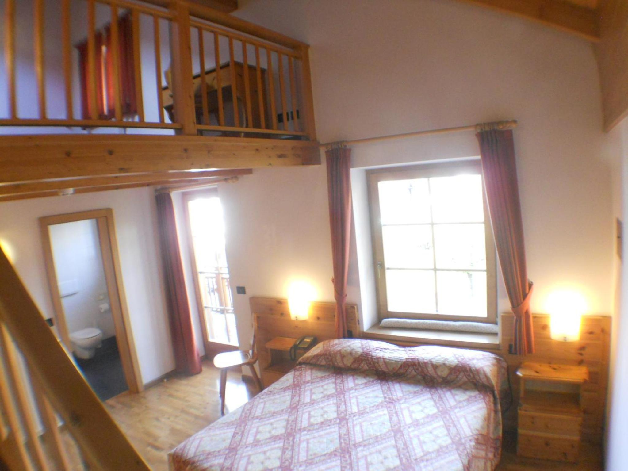 Triple Room (2 Adults + 1 Child) photo 2