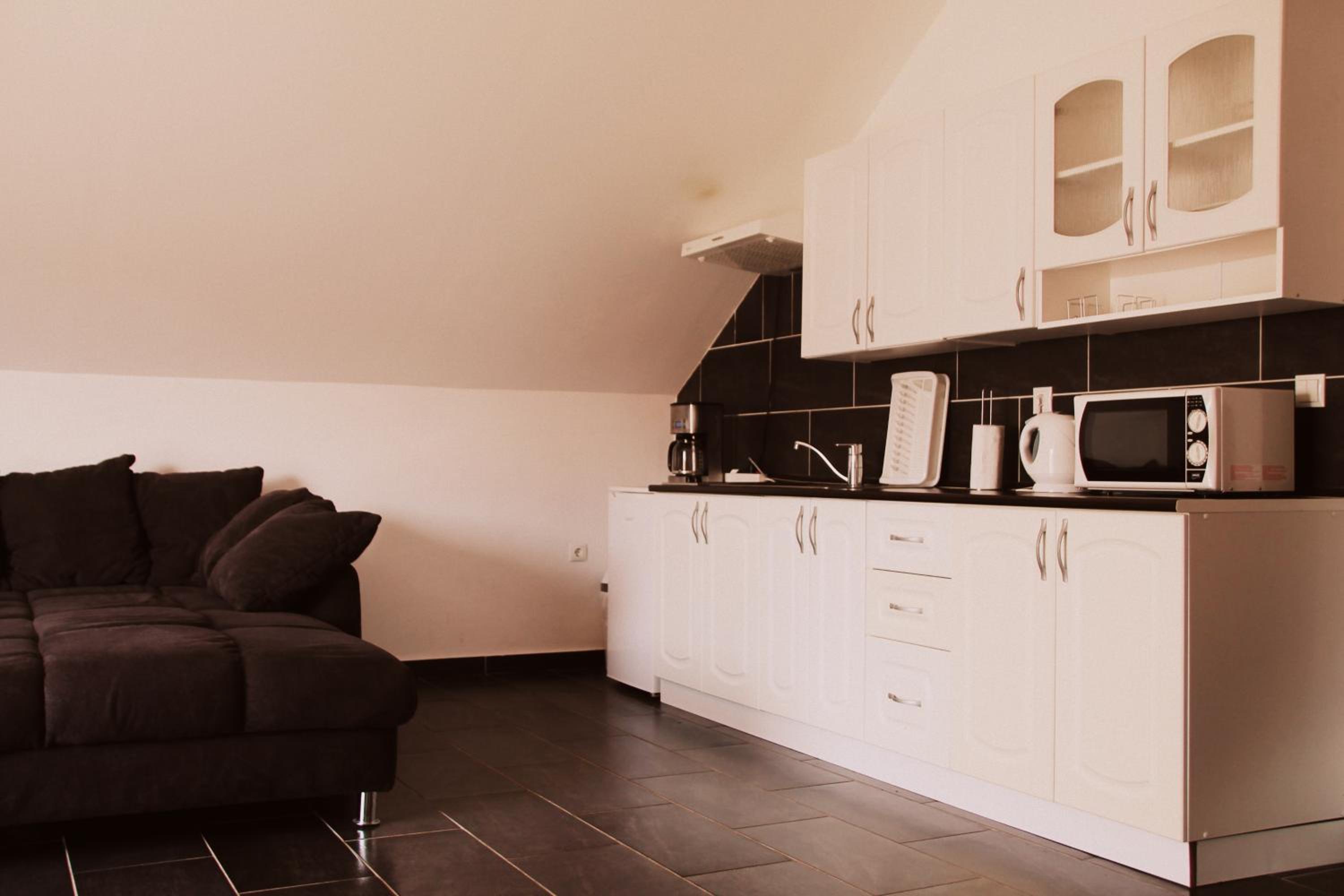 Apartment with Sea View - Photo 16