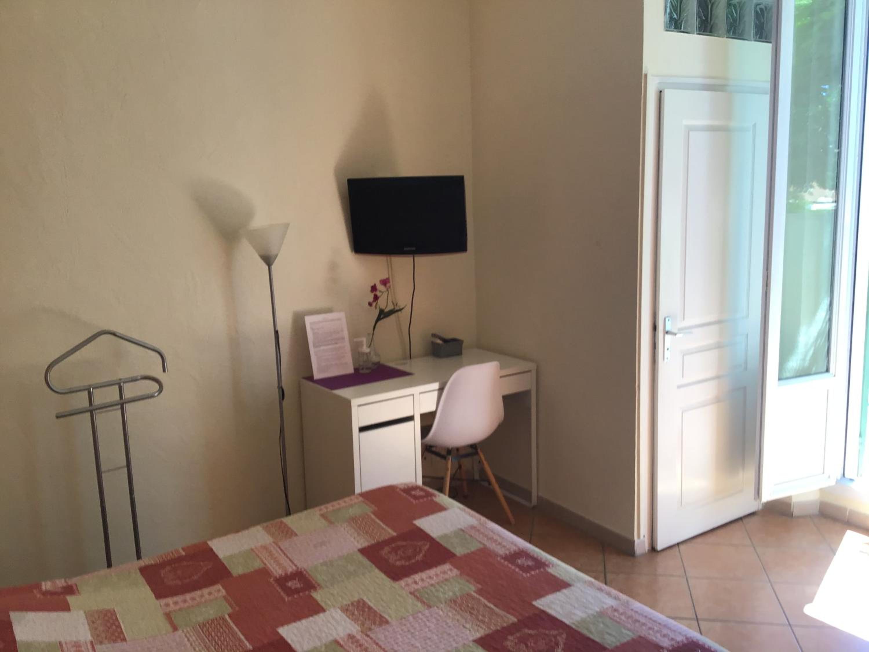 Double Room with Sea View photo 2