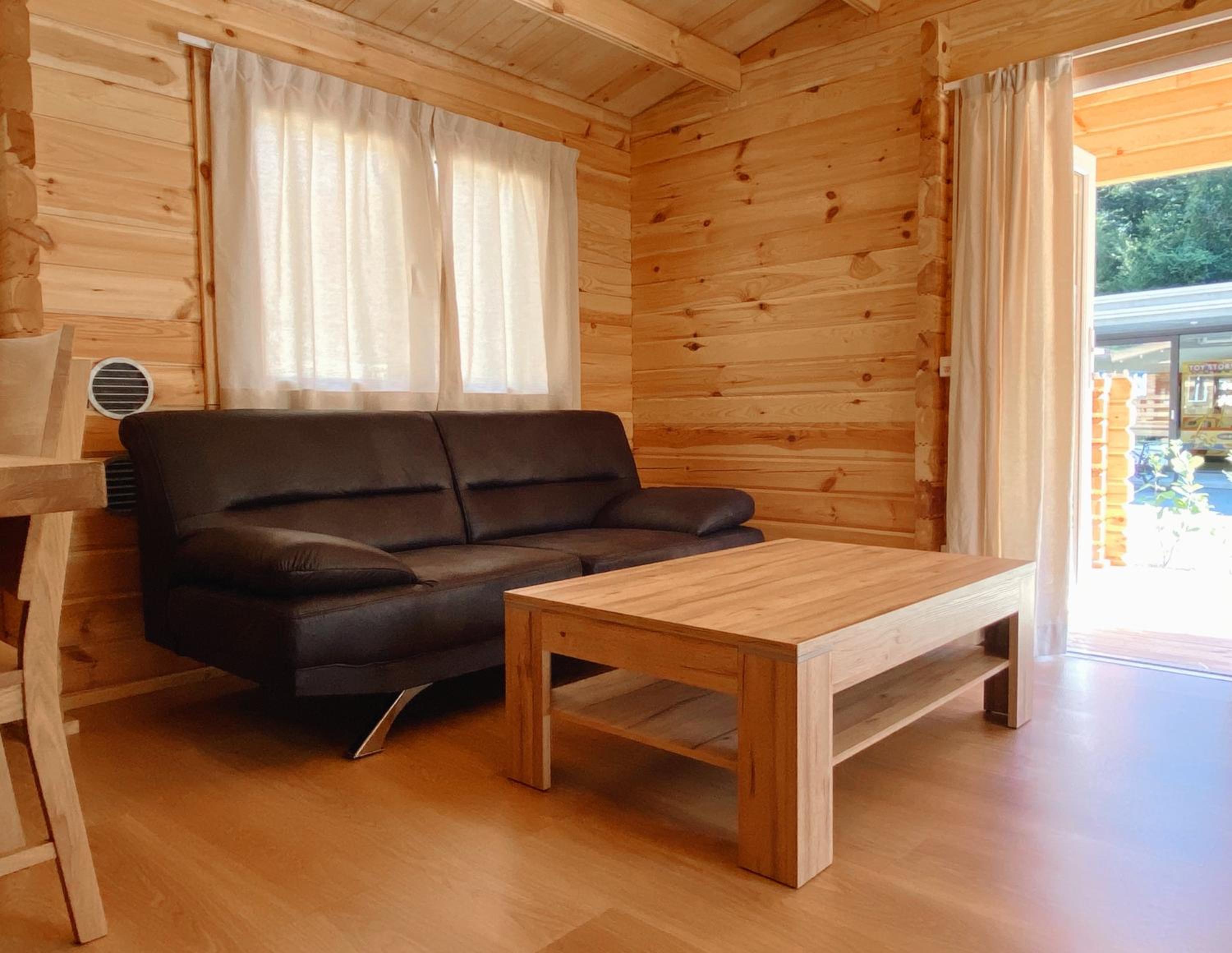 Two-Bedroom Chalet with Private Bathroom photo 1