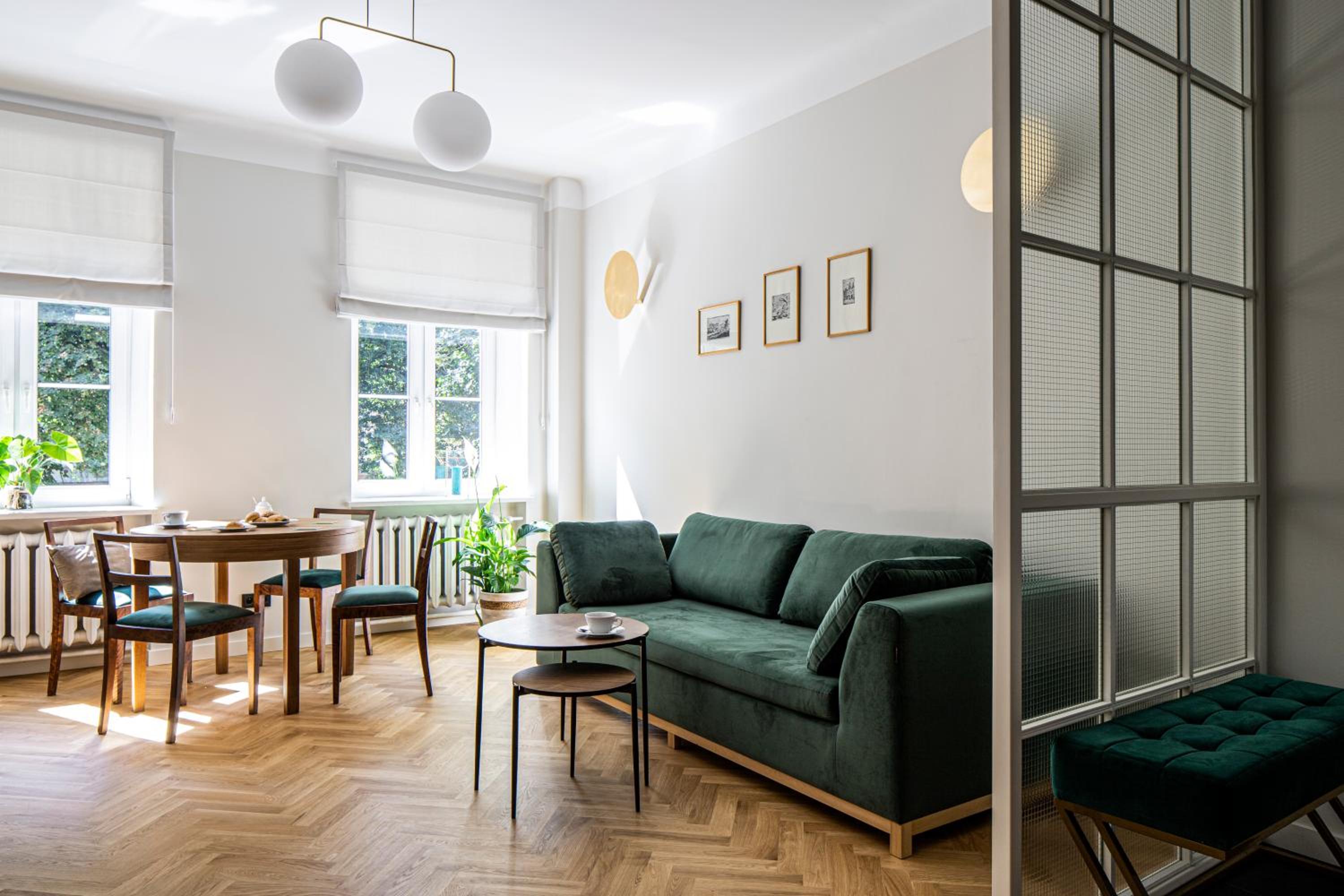 One-Bedroom Apartment
